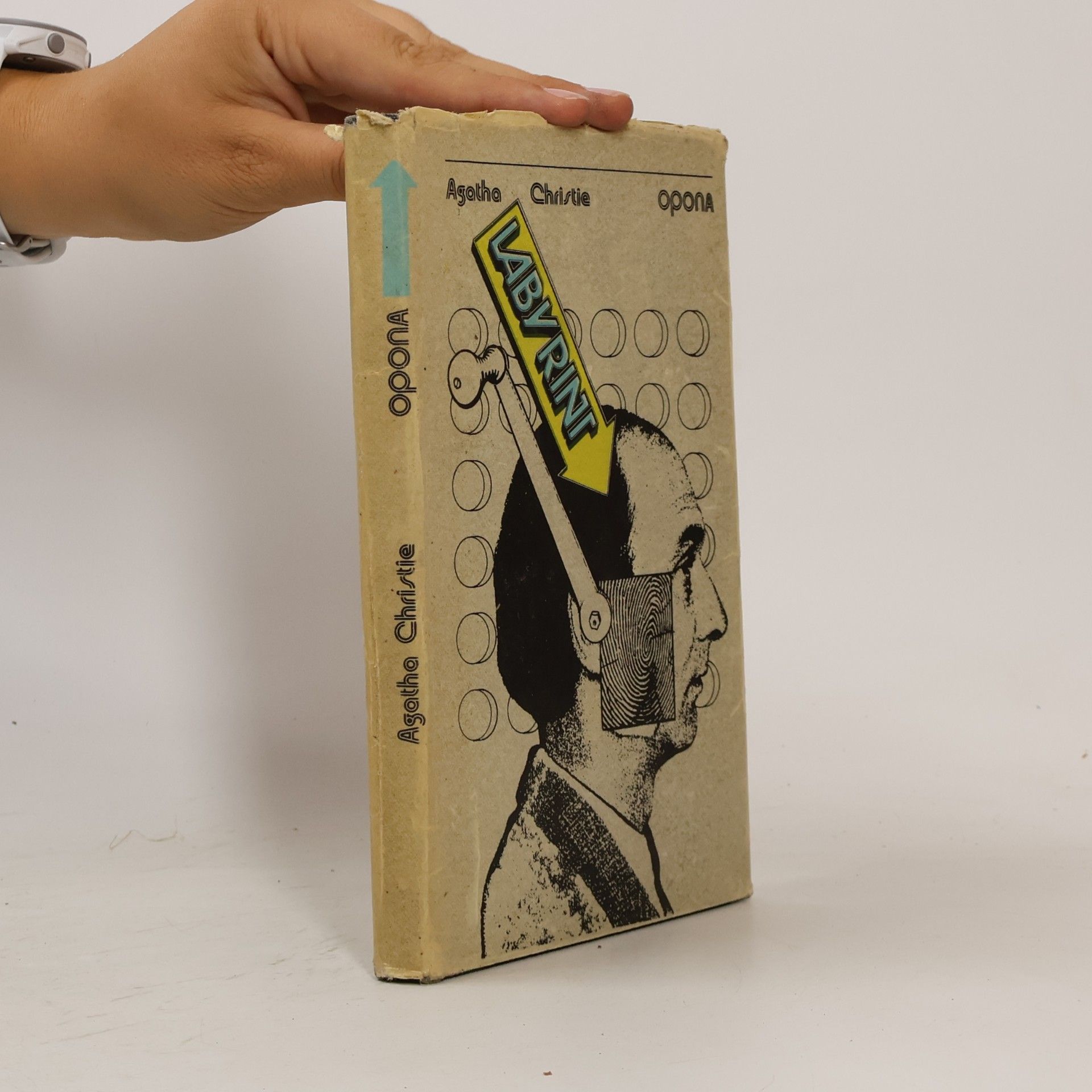 Agatha Christie Opona