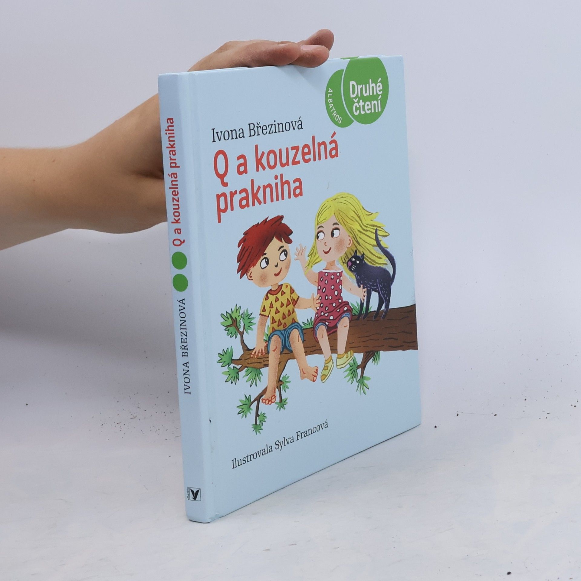 Q a kouzelná prakniha