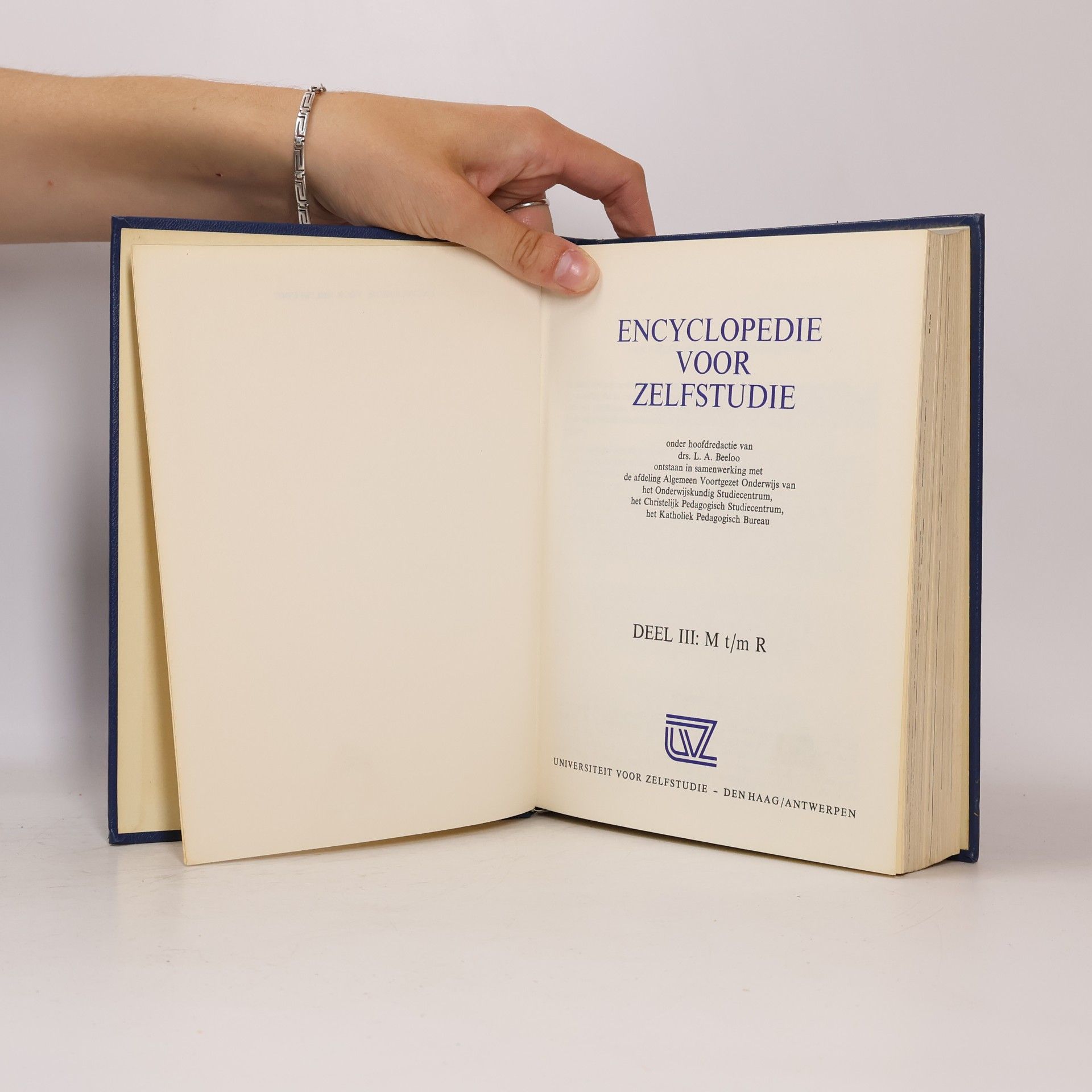 Kolektiv autorů Encyclopedie voor Zelfstudie III. M-R