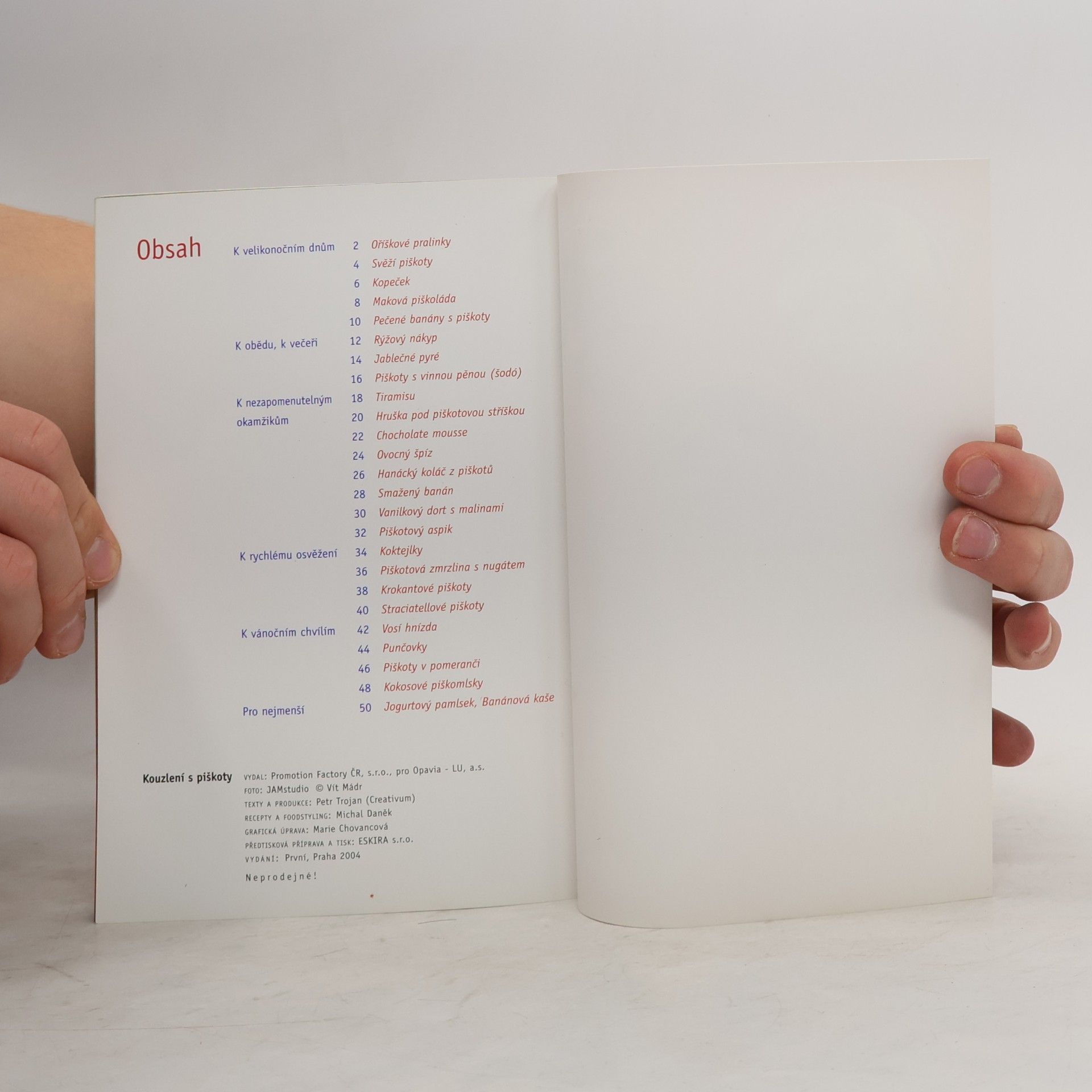 Autores varios Kouzlíme s piškoty