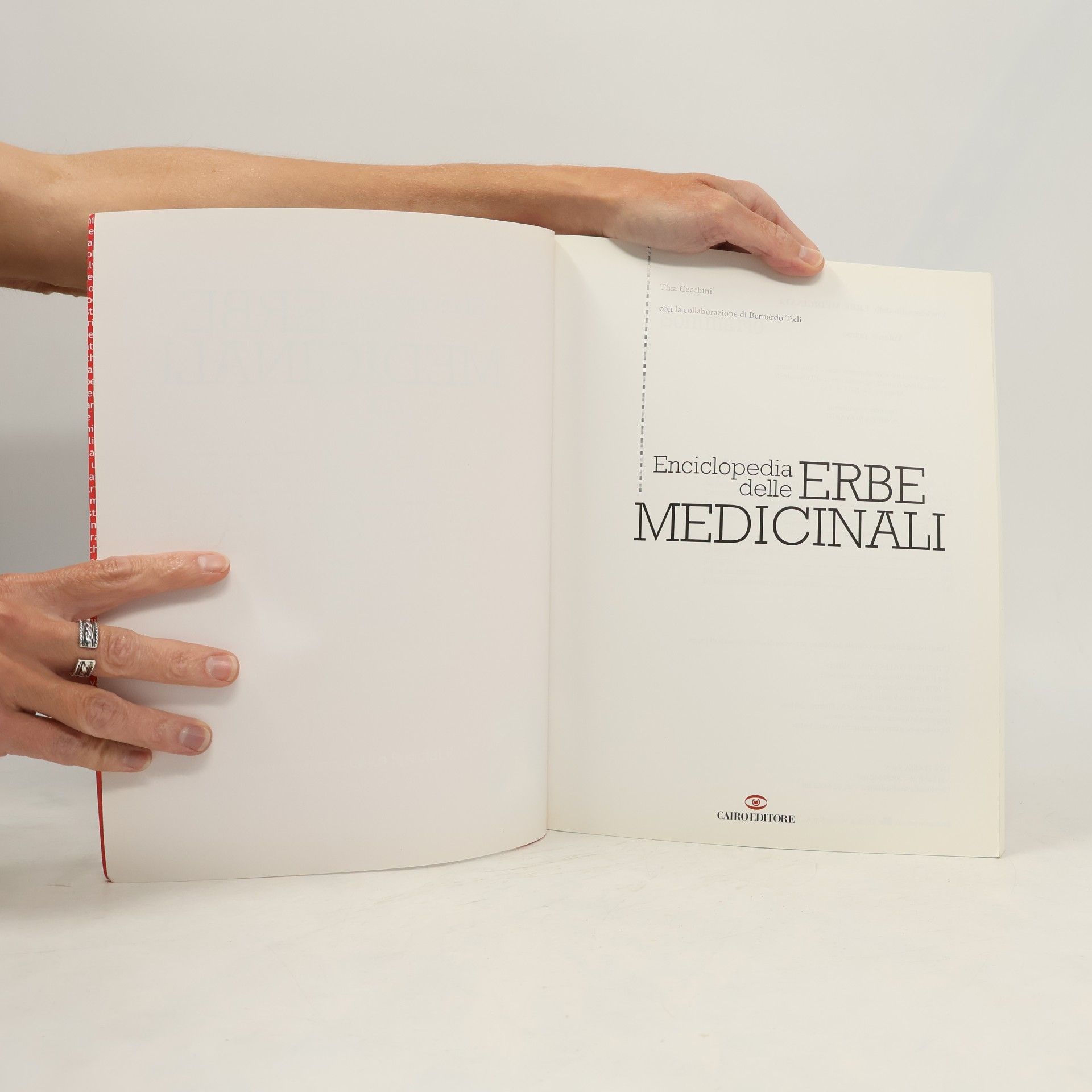 Tina Cecchini Enciclopedia delle Erbe Medicinali