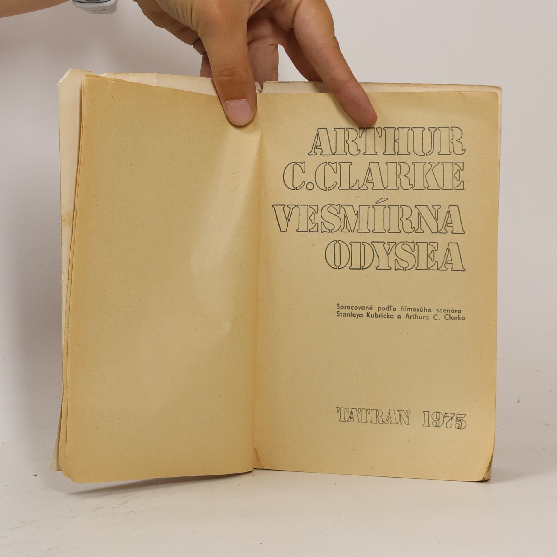 Arthur C. Clarke Vesmírna Odysea