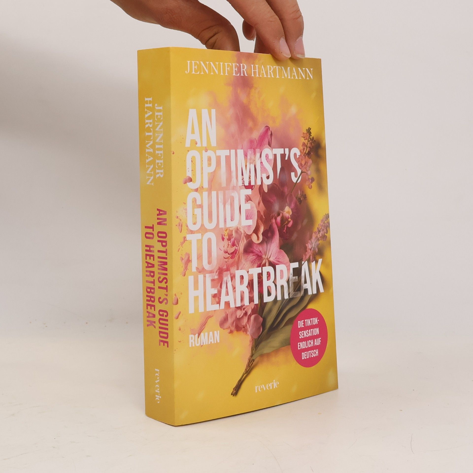 Jennifer Hartmann An Optimist's Guide to Heartbreak