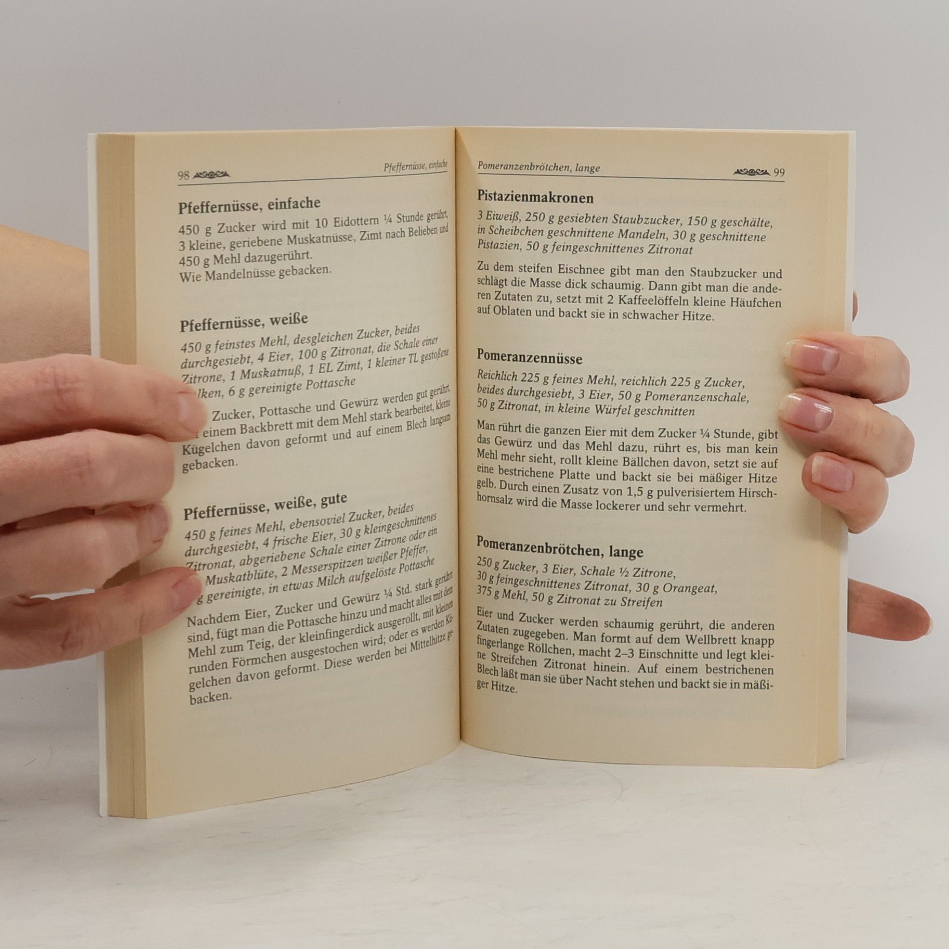 Various authors Omas Koch & Back Bibliothek. Suppen