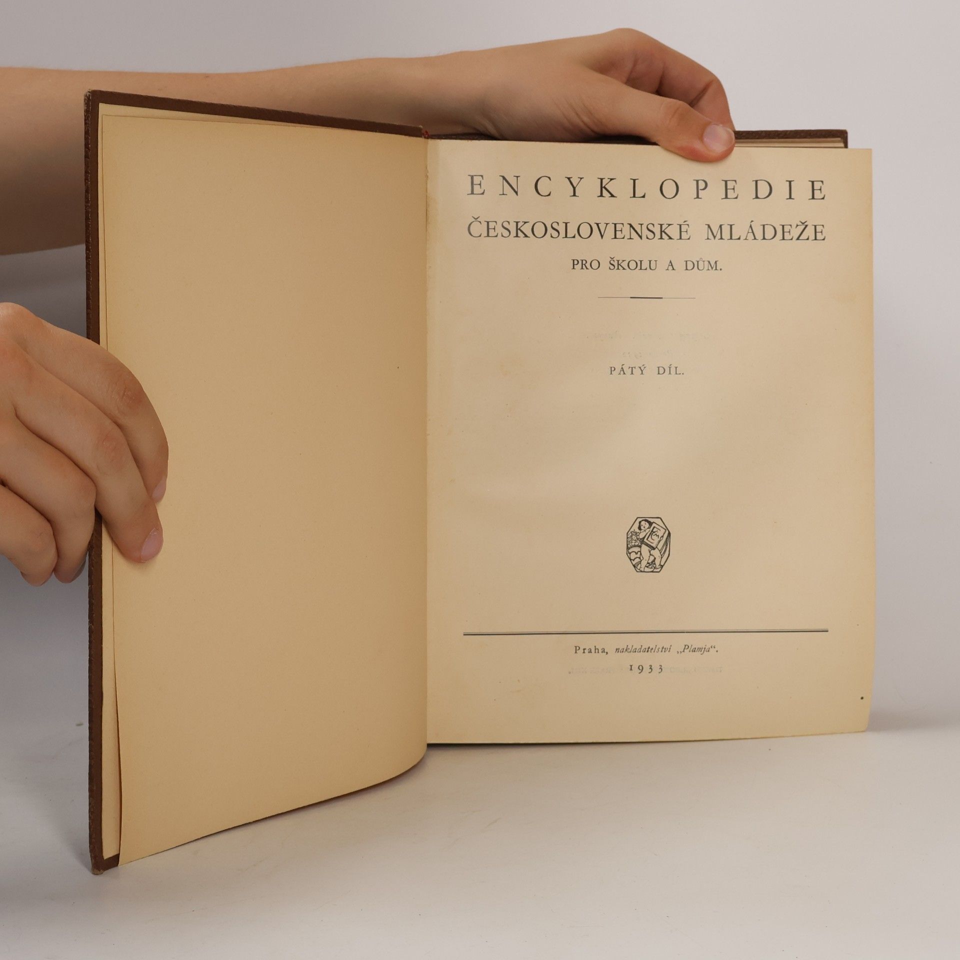Various authors Encyklopedie československé mládeže pro školu i dům V.