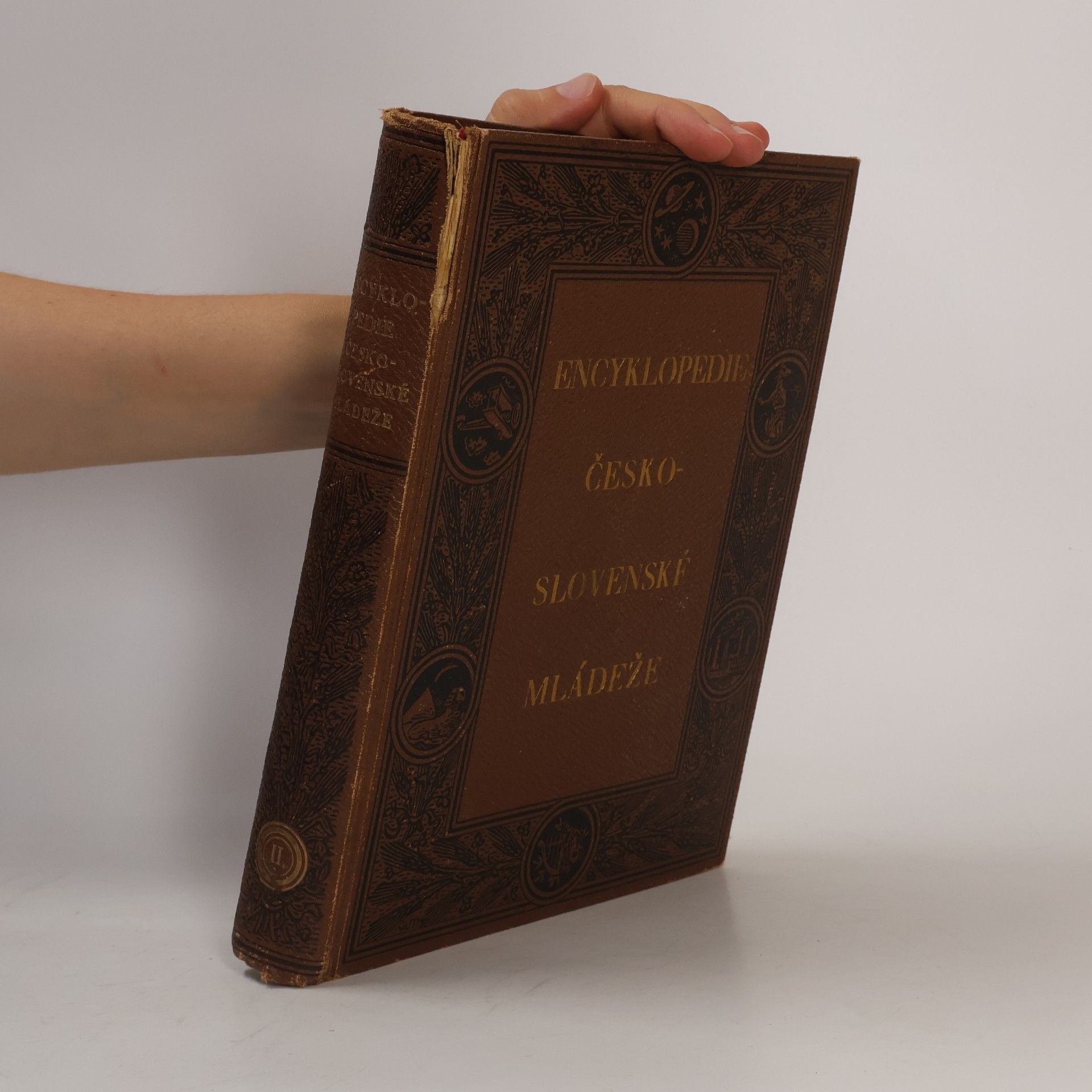 Various authors Encyklopedie československé mládeže pro školu a dům II.