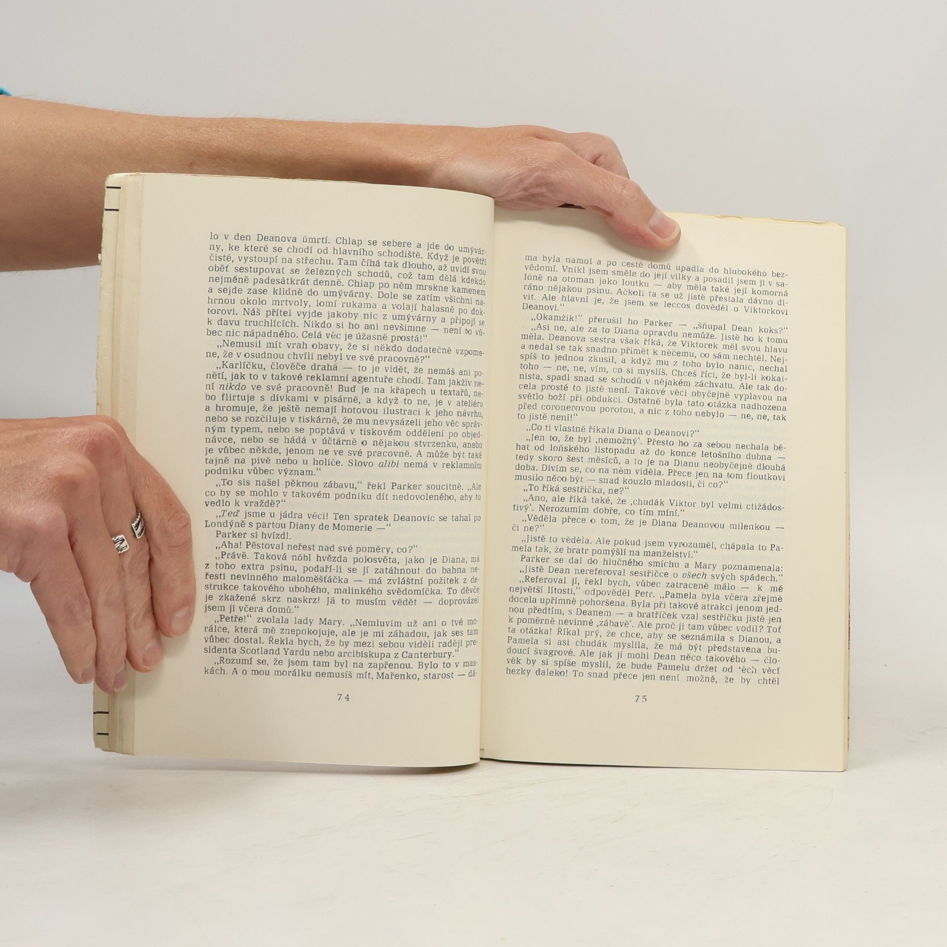 Dorothy Leigh Sayers Vražda potřebuje reklamu