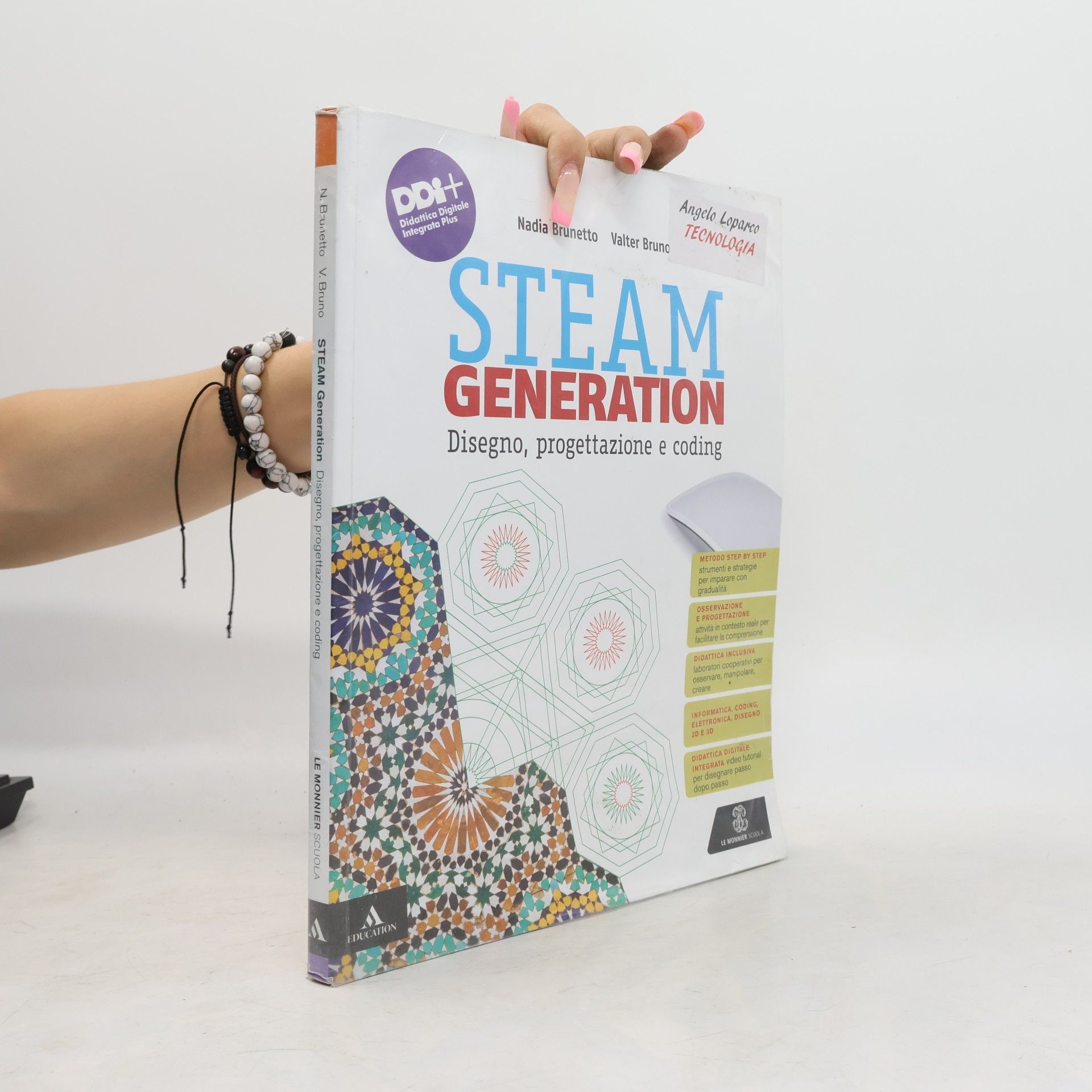 Nadia Brunetto Steam Generation. Disegno, progettazione e coding