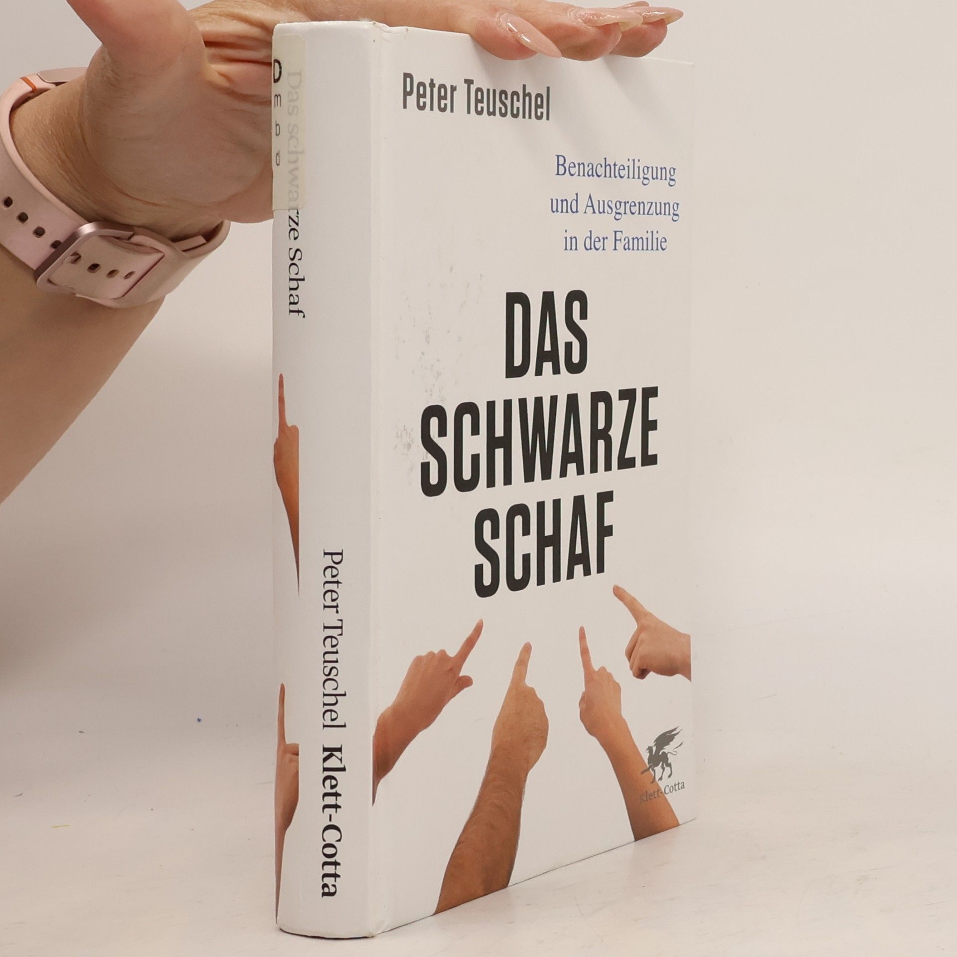 Peter Teuschel Das schwarze Schaf