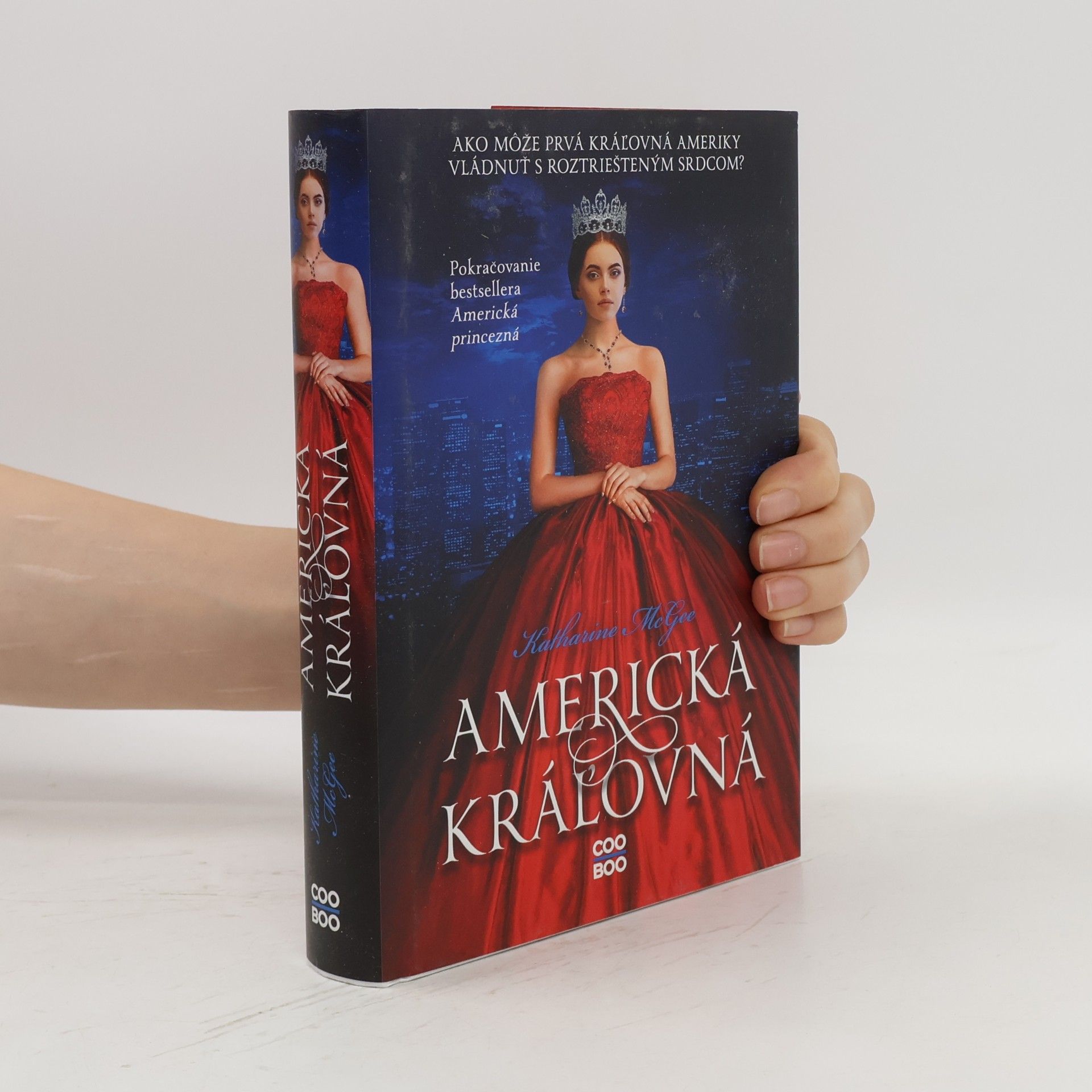 Katharine McGee Americká král'ovná