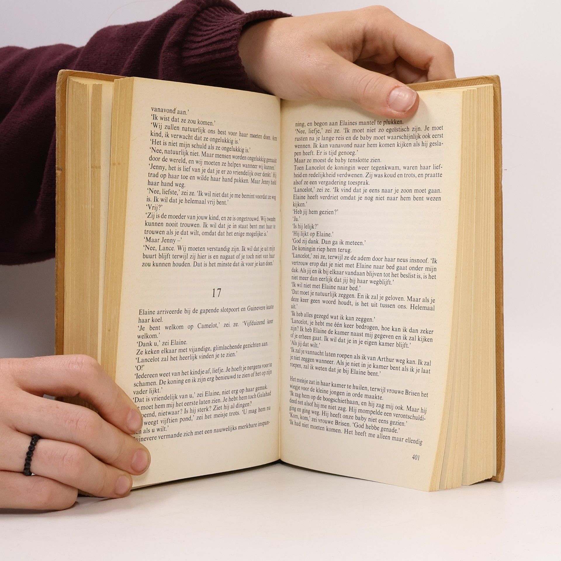 Max Schuchart Arthur, koning voor eens en altijd, gevolgd door het boek Merlijn