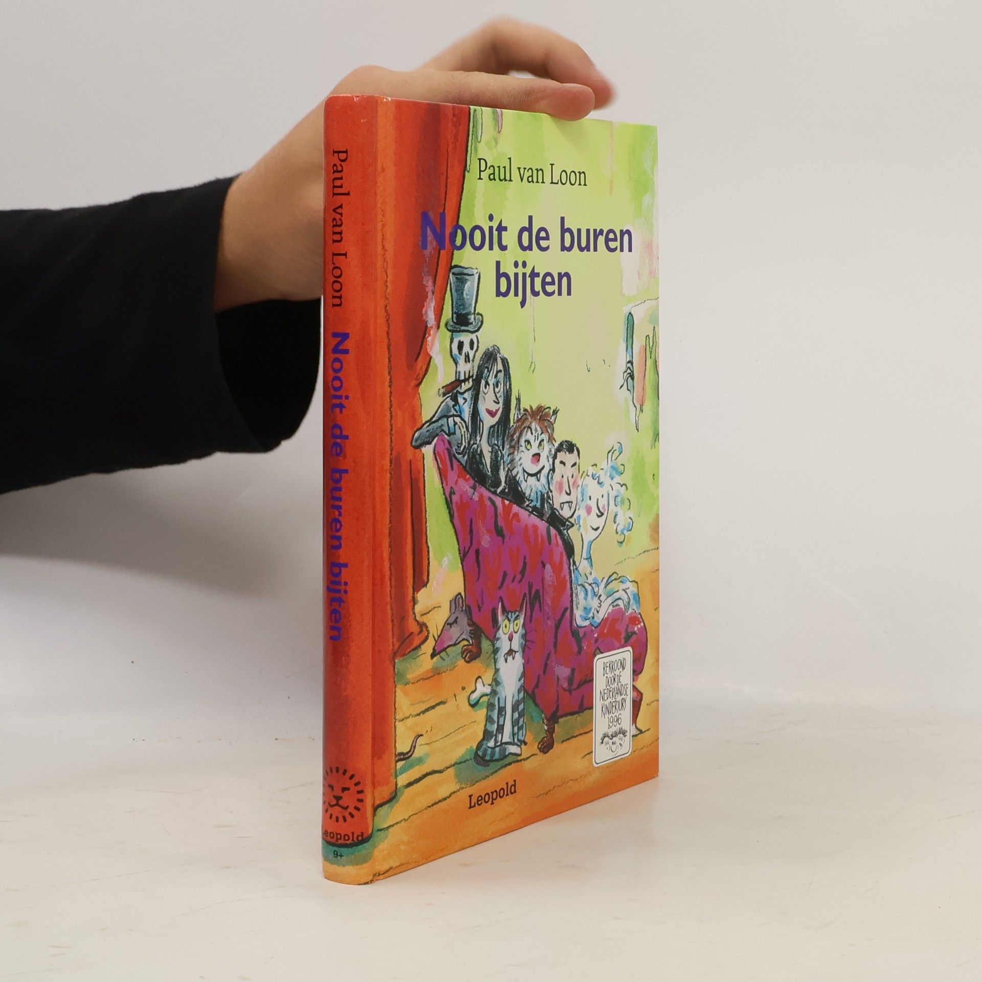 Paul van Loon Nooit de buren bijten / druk 1