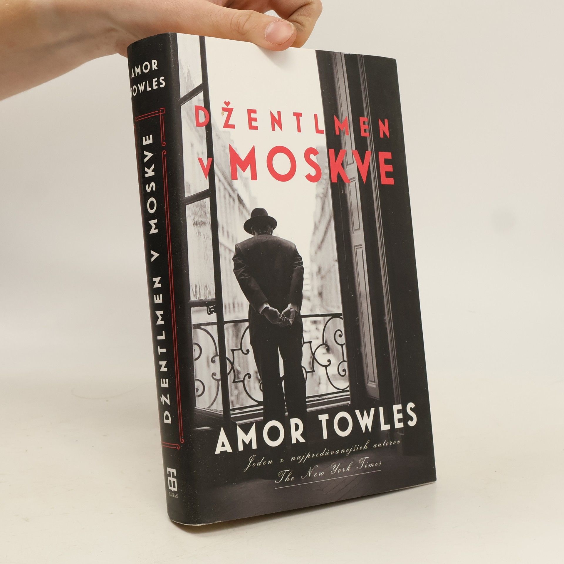 Amor Towles Džentlmen v Moskve