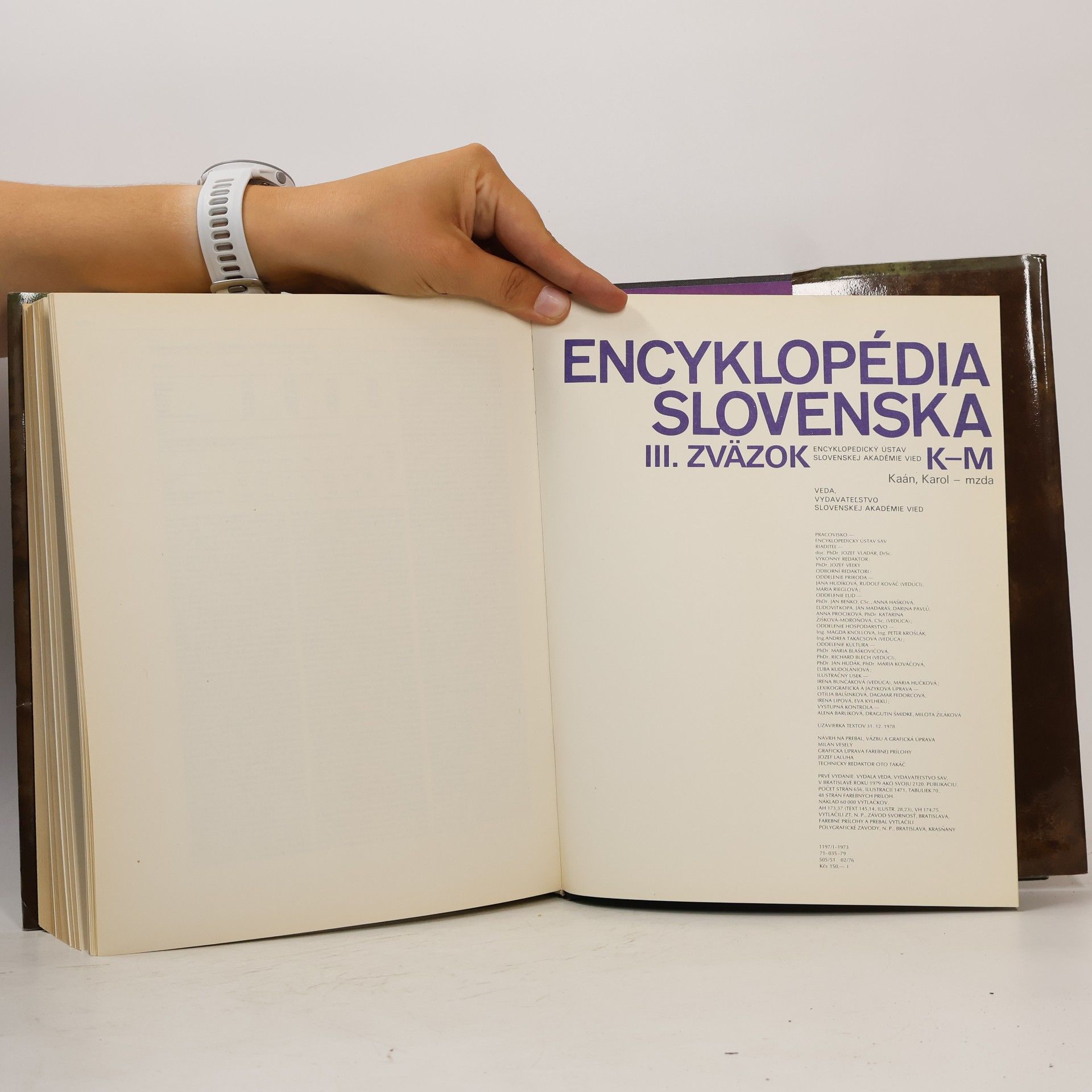 Autorenkollektiv Encyklopédia Slovenska III. K-M