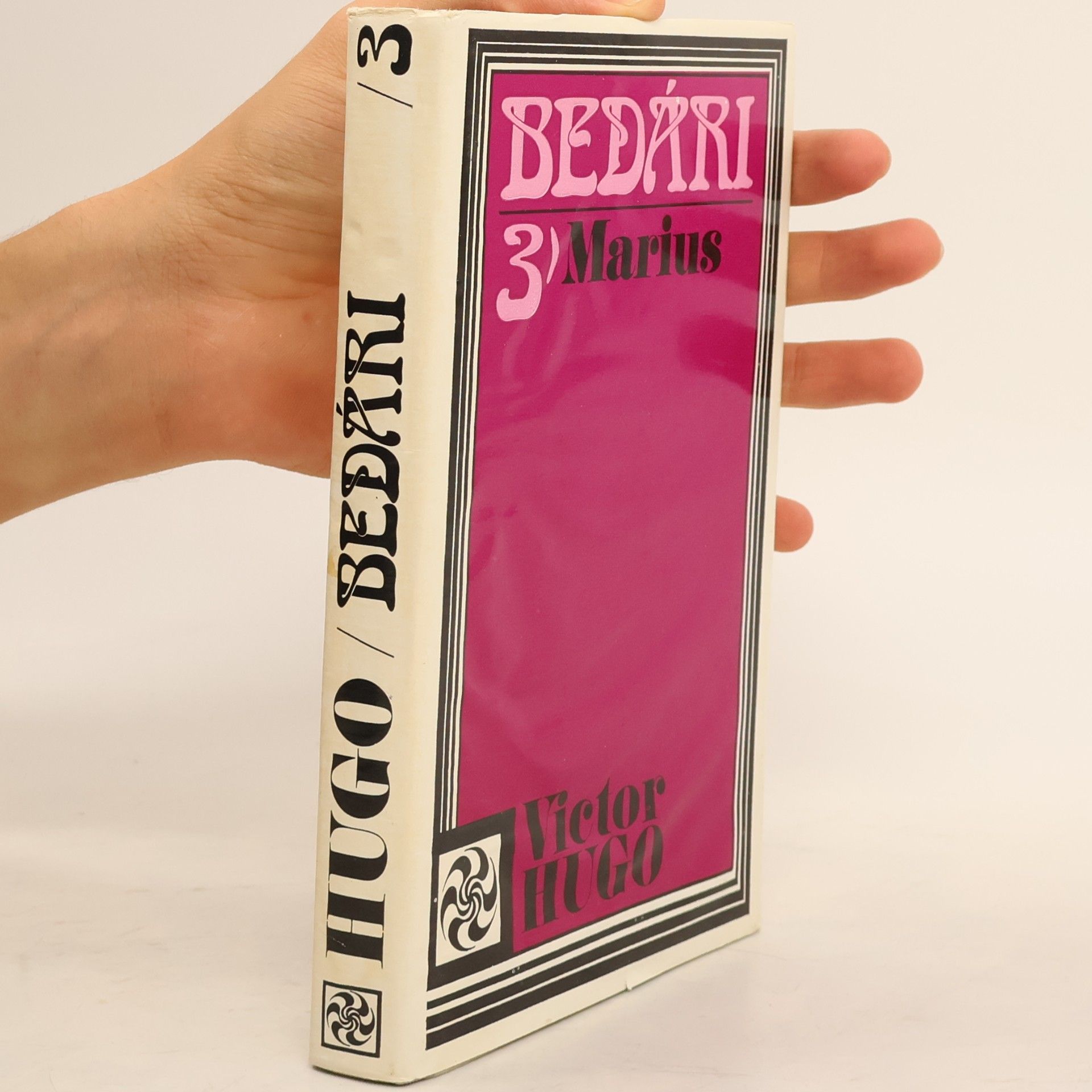 Victor Hugo Bedári 3. Marius