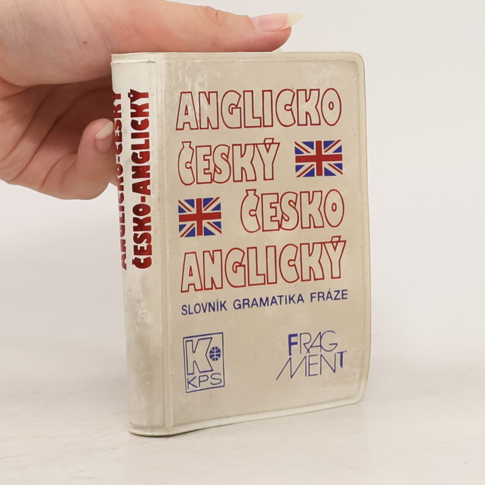 Martin Knezovič Kapesní anglicko-český, česko-anglický slovník
