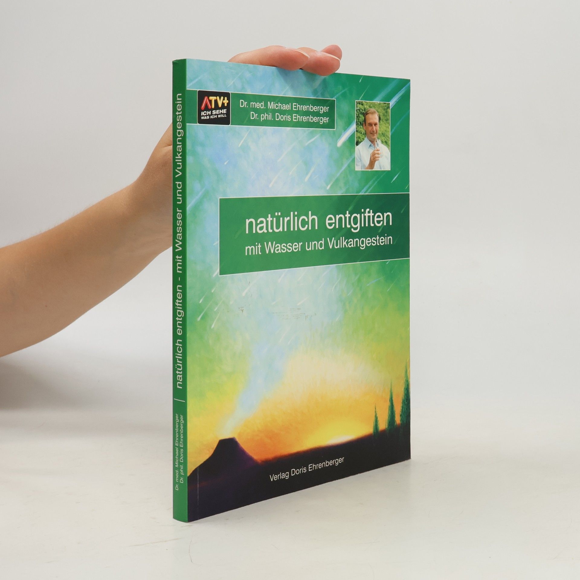 Natürlich entgiften mit Wasser und Vulkangestein
