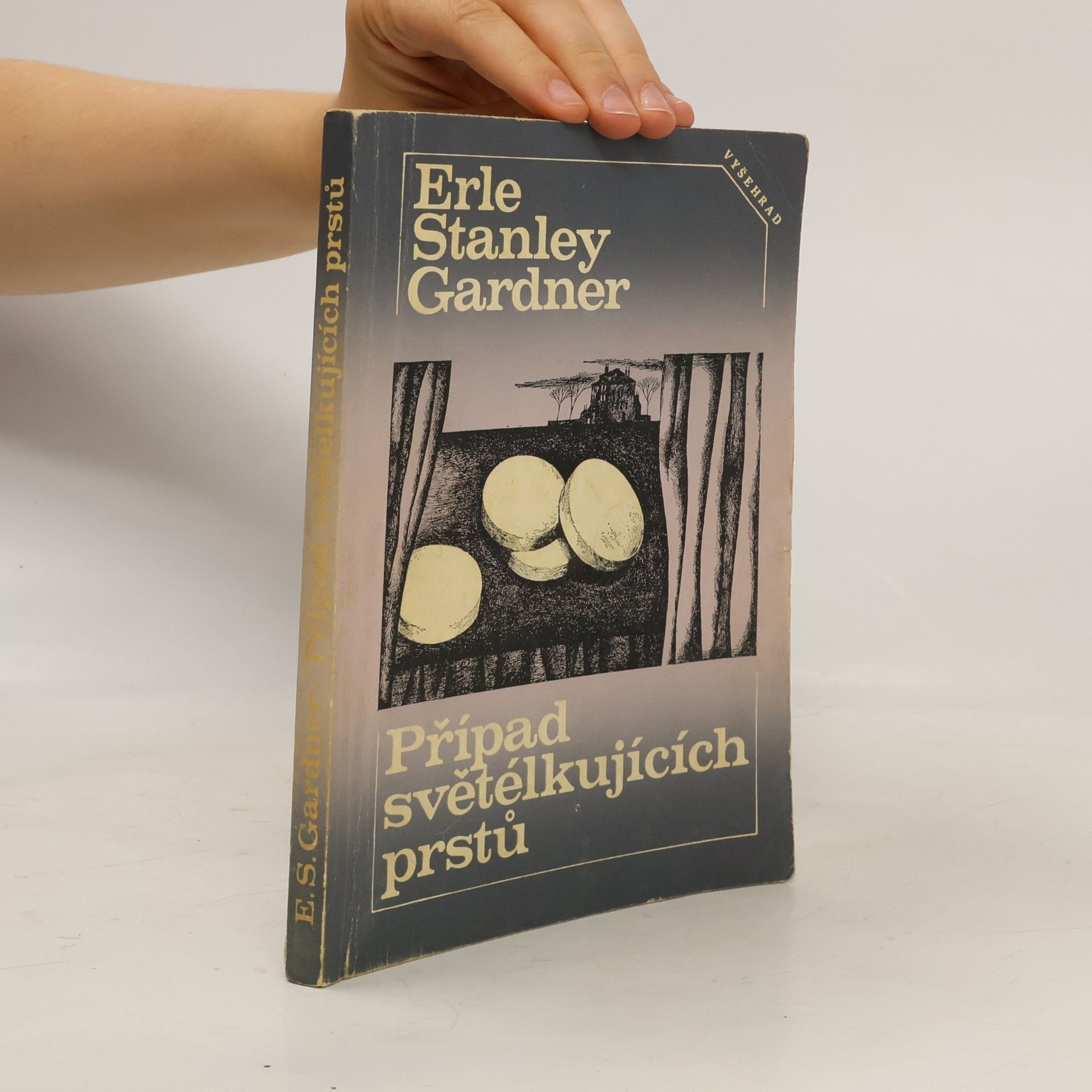 Erle Stanley Gardner Případ světélkujících prstů