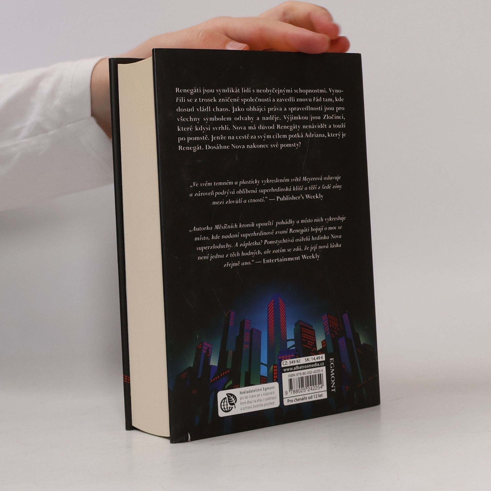 Marissa Meyer Renegáti
