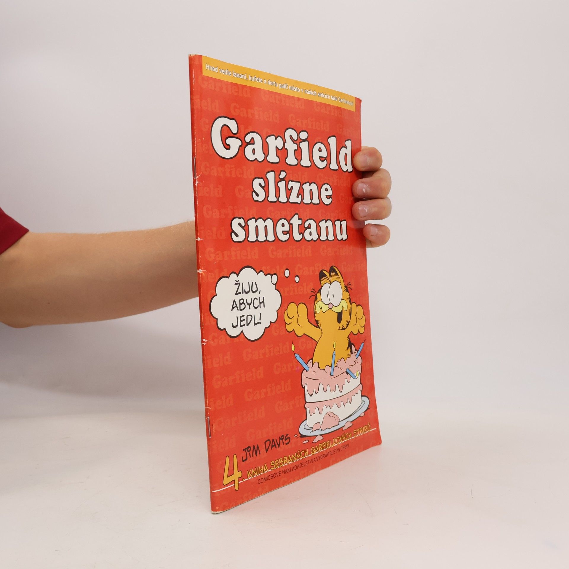 Garfield slízne smetanu