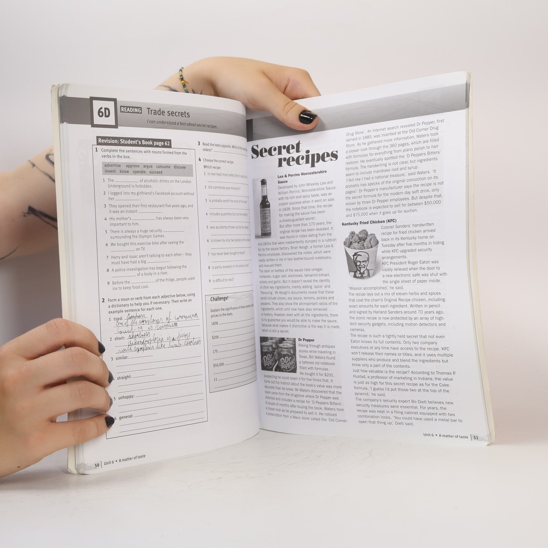 Auteurscollectief Maturita solutions : upper-intermediate