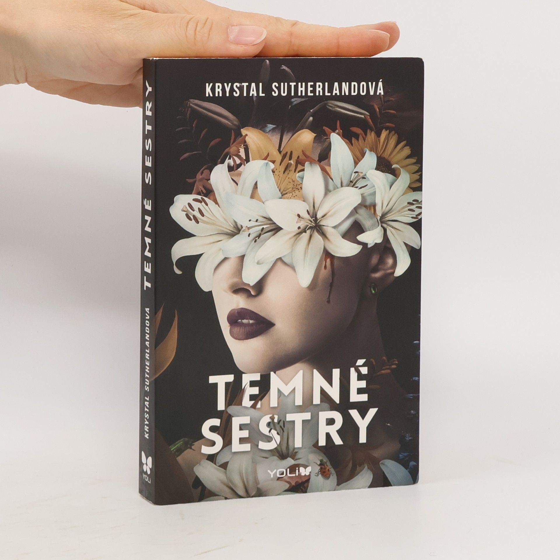 Krystal Sutherland Temné sestry