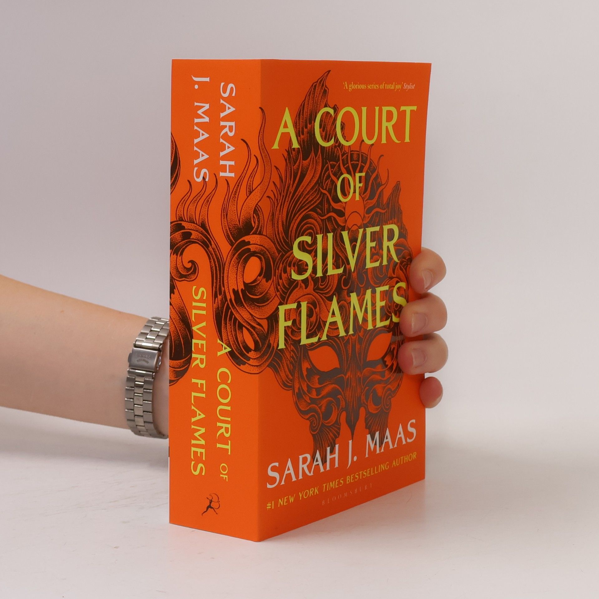 Sarah J. Maas A Court of Silver Flames