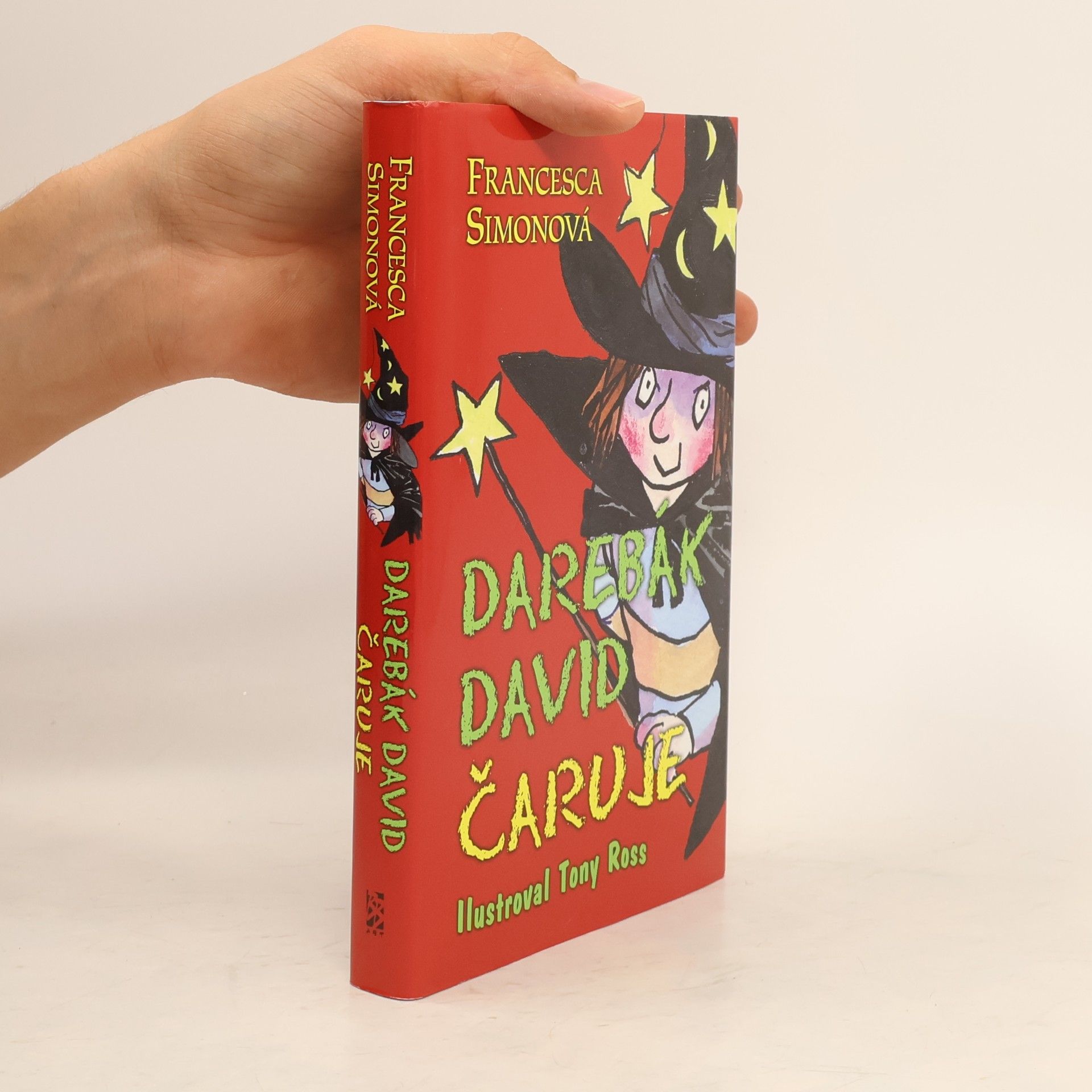 Darebák David čaruje