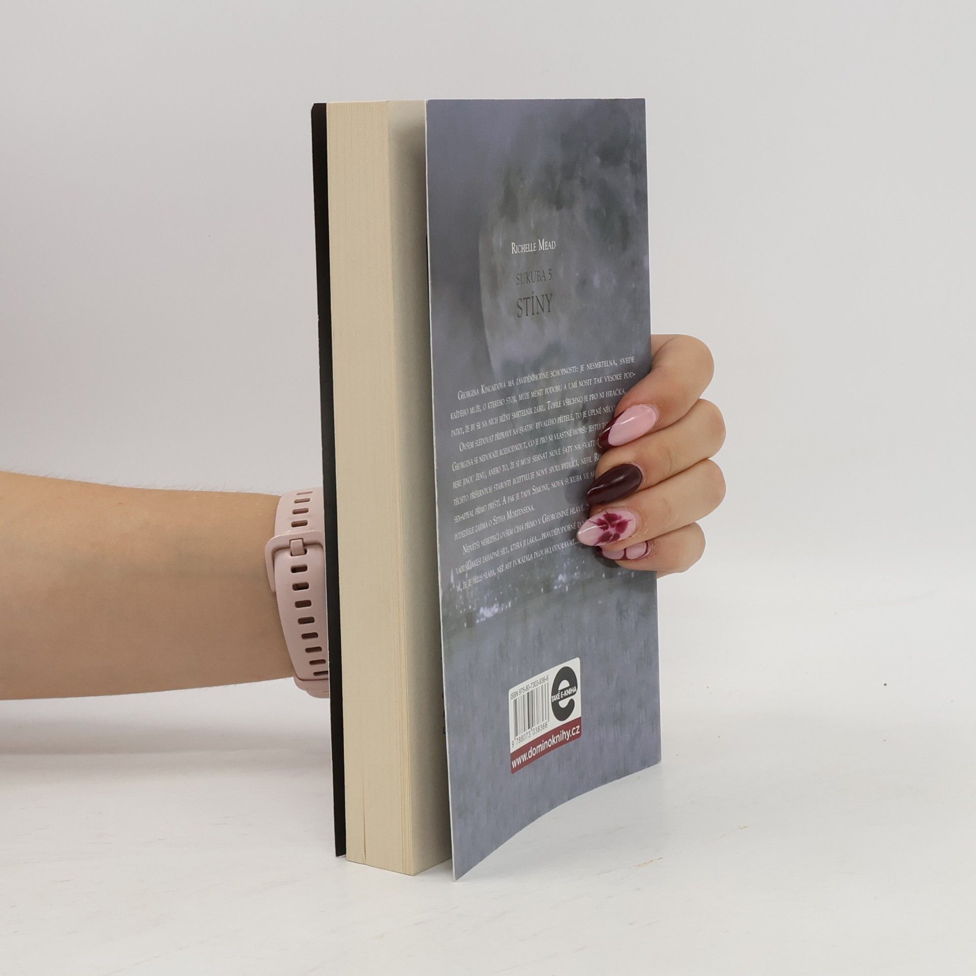 Richelle Mead Sukuba 5. Stíny