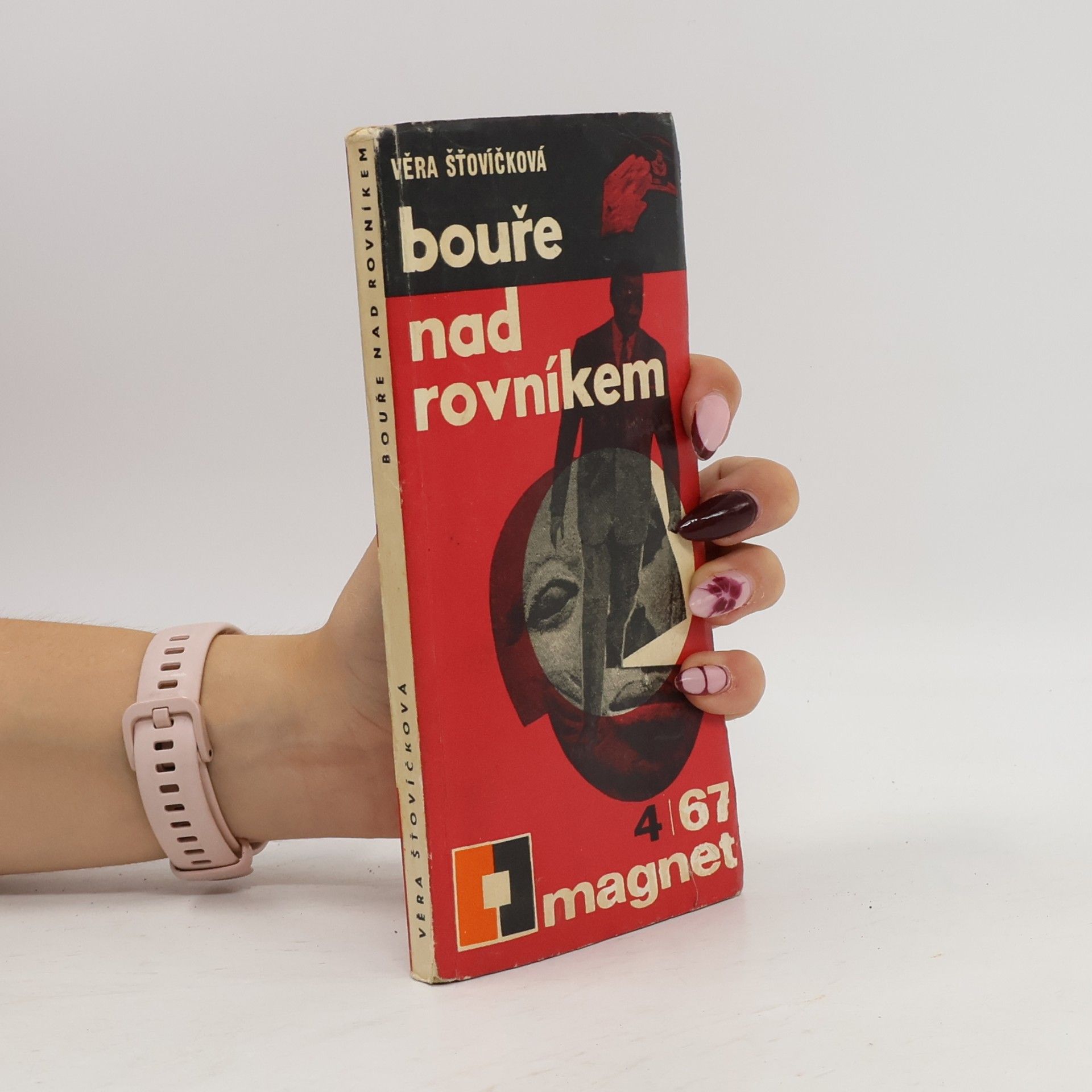 Věra Heroldová Šťovíčková Bouře nad rovníkem