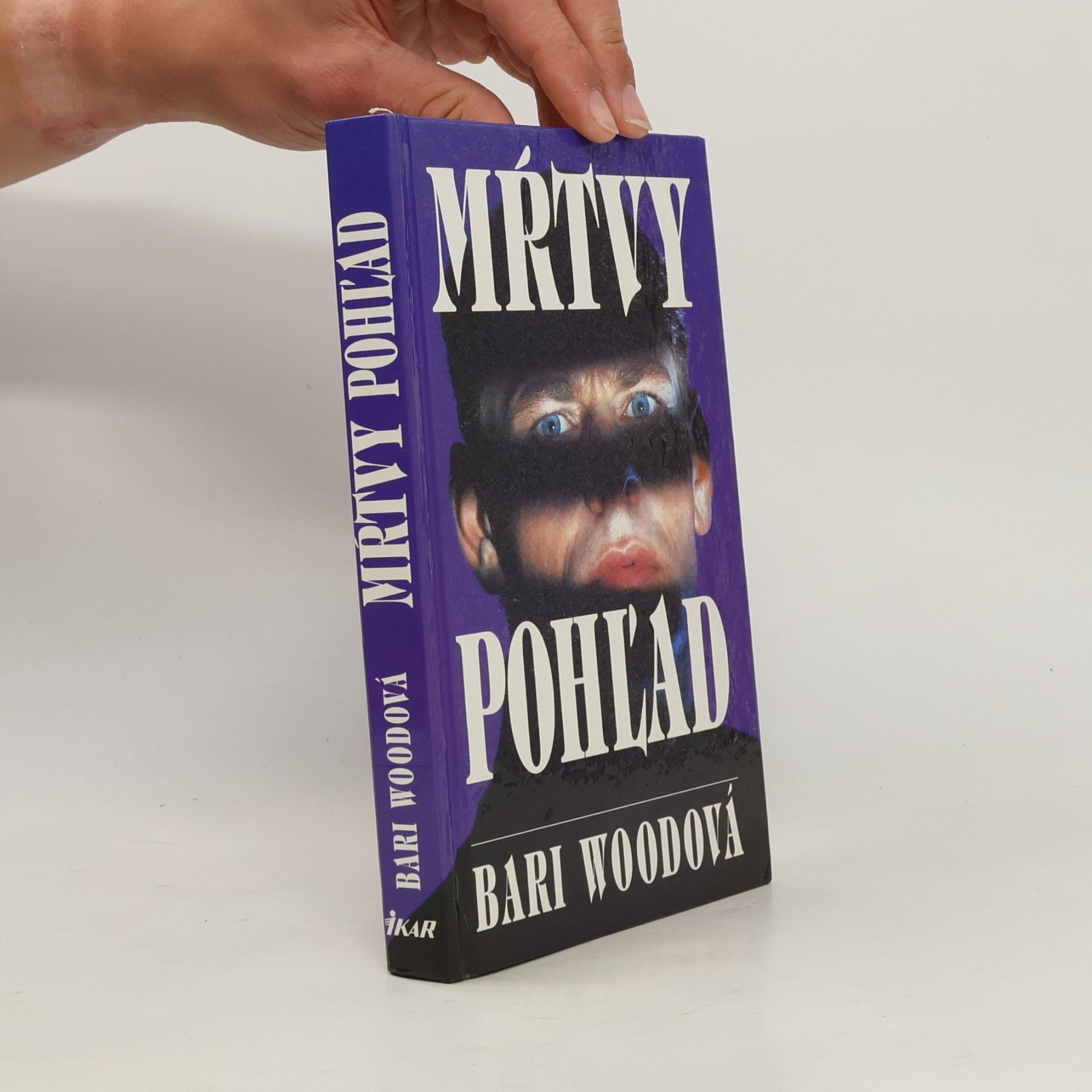 Bari Wood Mŕtvy pohľad
