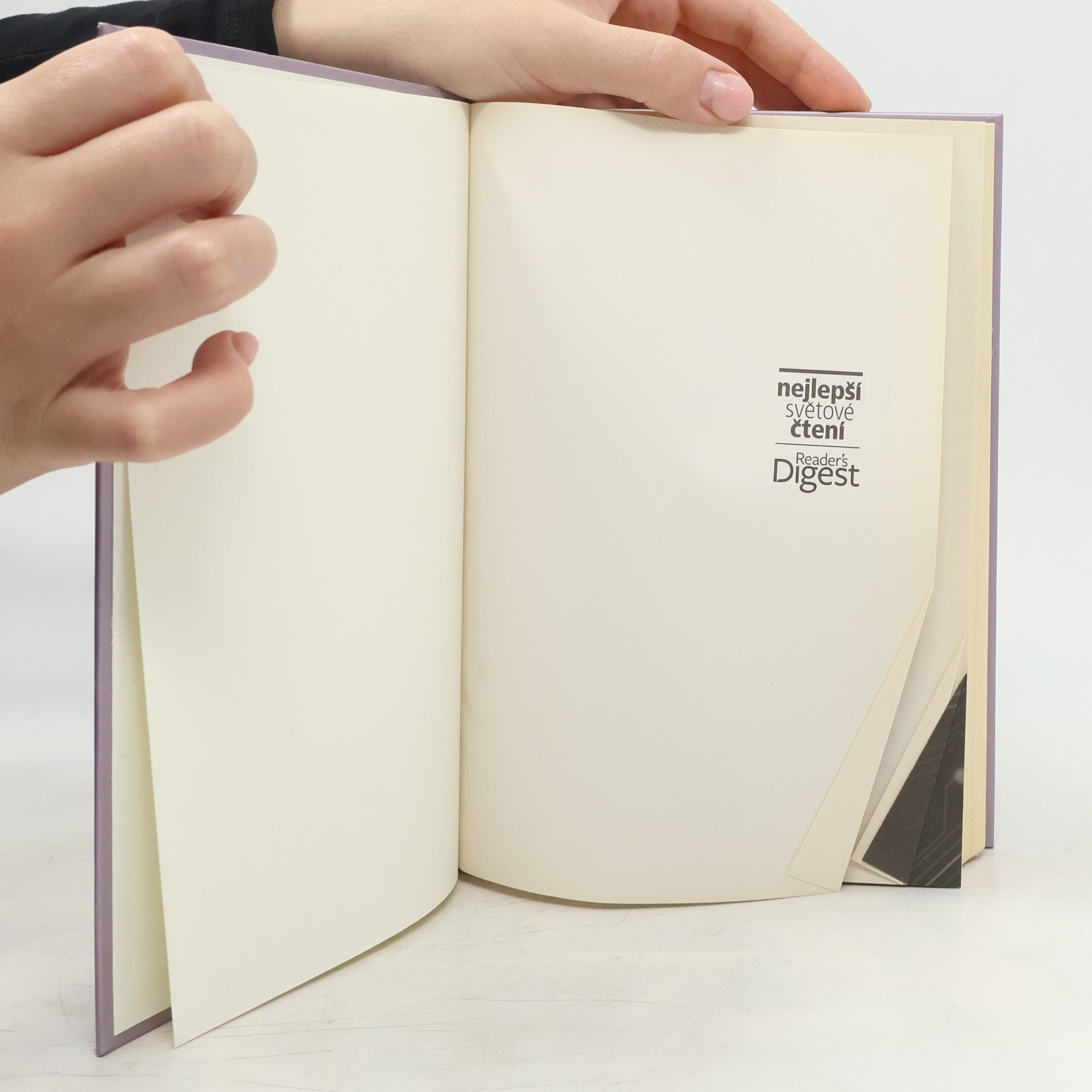 Robert Harris Index strachu, Láska na zavolanou, Dům hedvábí, O život