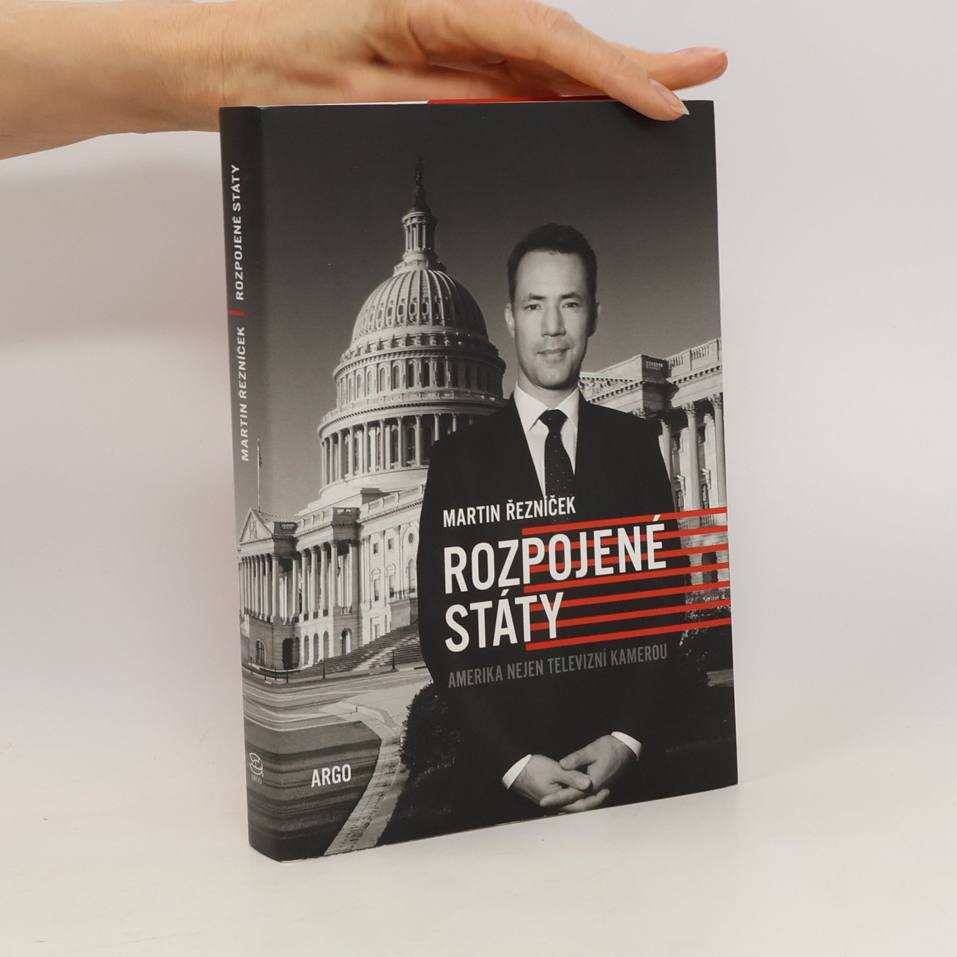 Martin Řezníček Rozpojené státy: Amerika nejen televizní kamerou