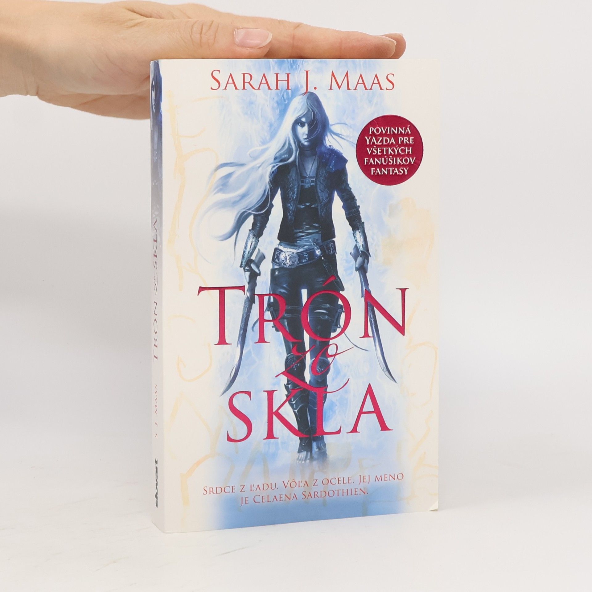 Sarah J. Maas Trón zo skla