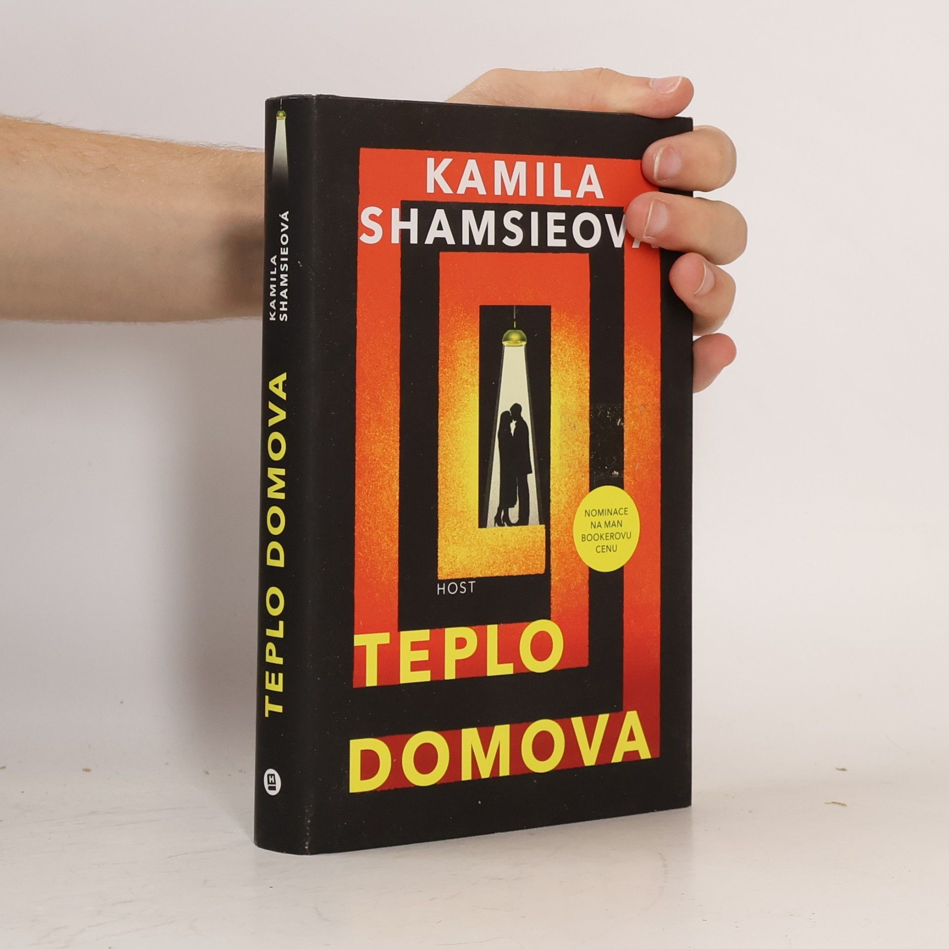 Kamila Shamsie Teplo domova