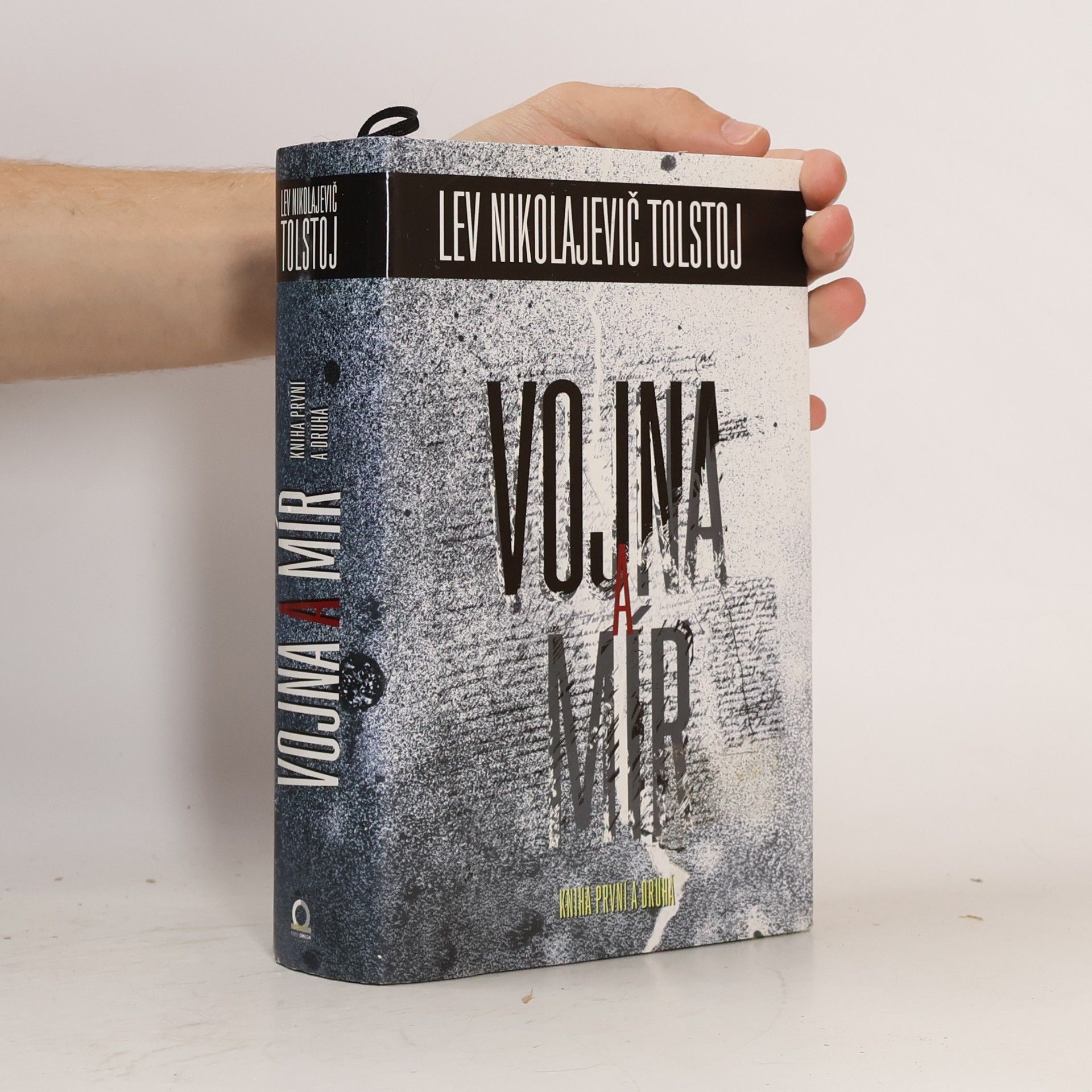 Lev Nikolajevič Tolstoj Vojna a mír - kniha první a druhá
