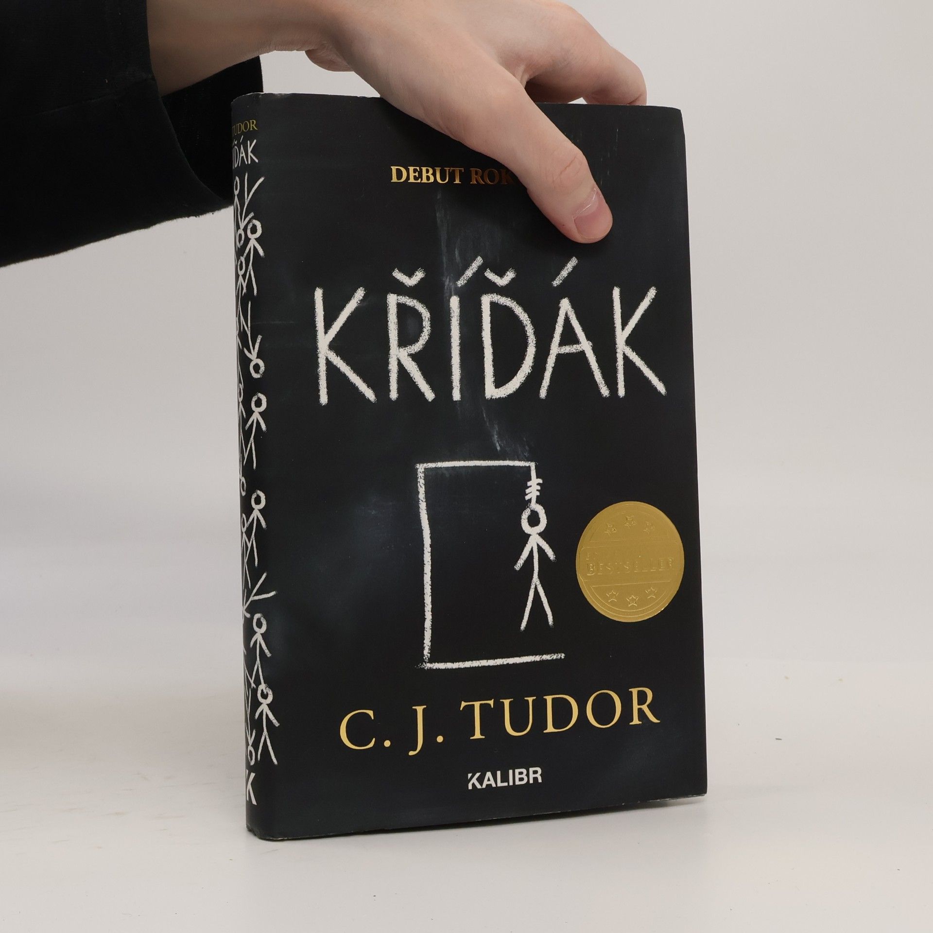 C. J. Tudor Kříďák