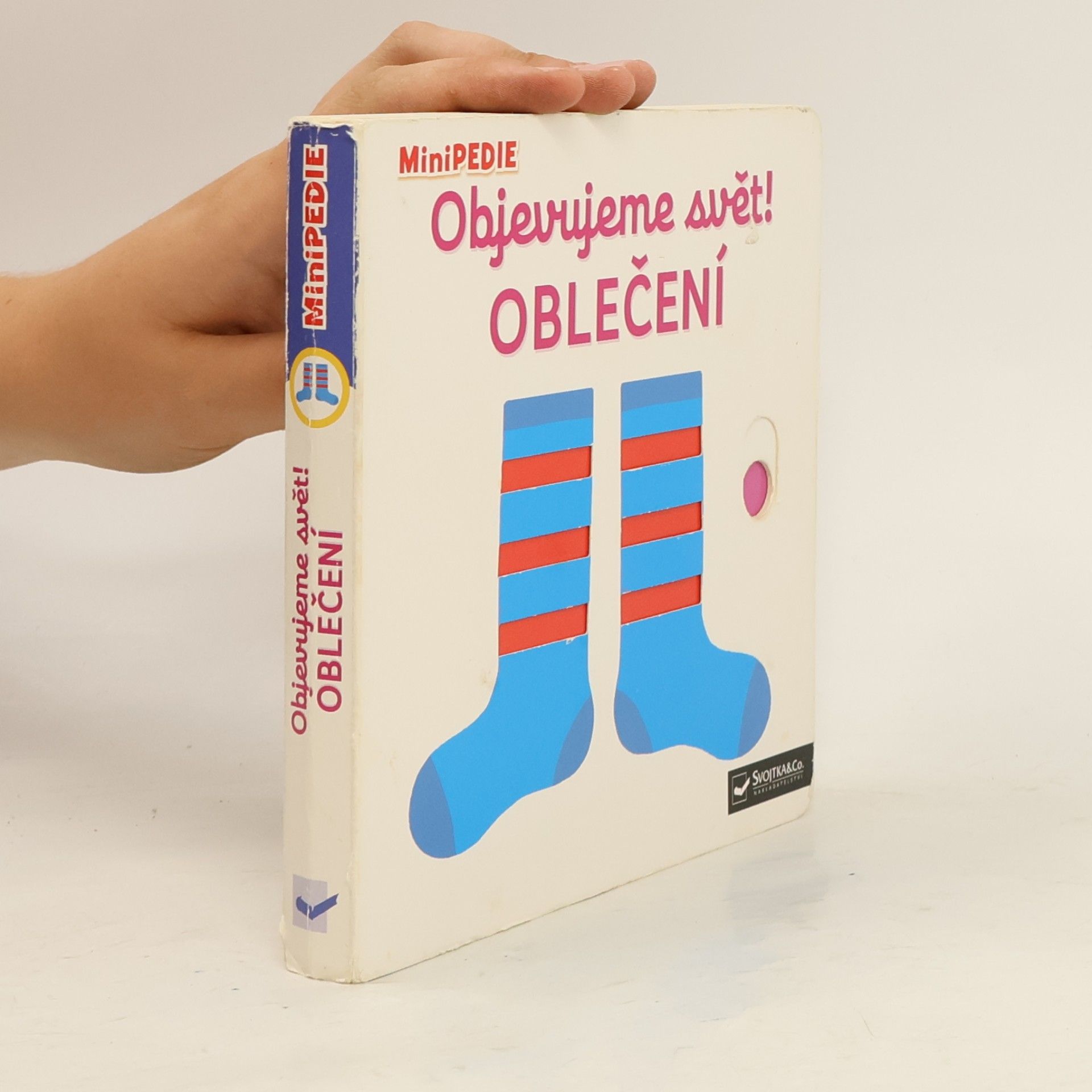 Nathalie Choux Objevujeme svět! Oblečení