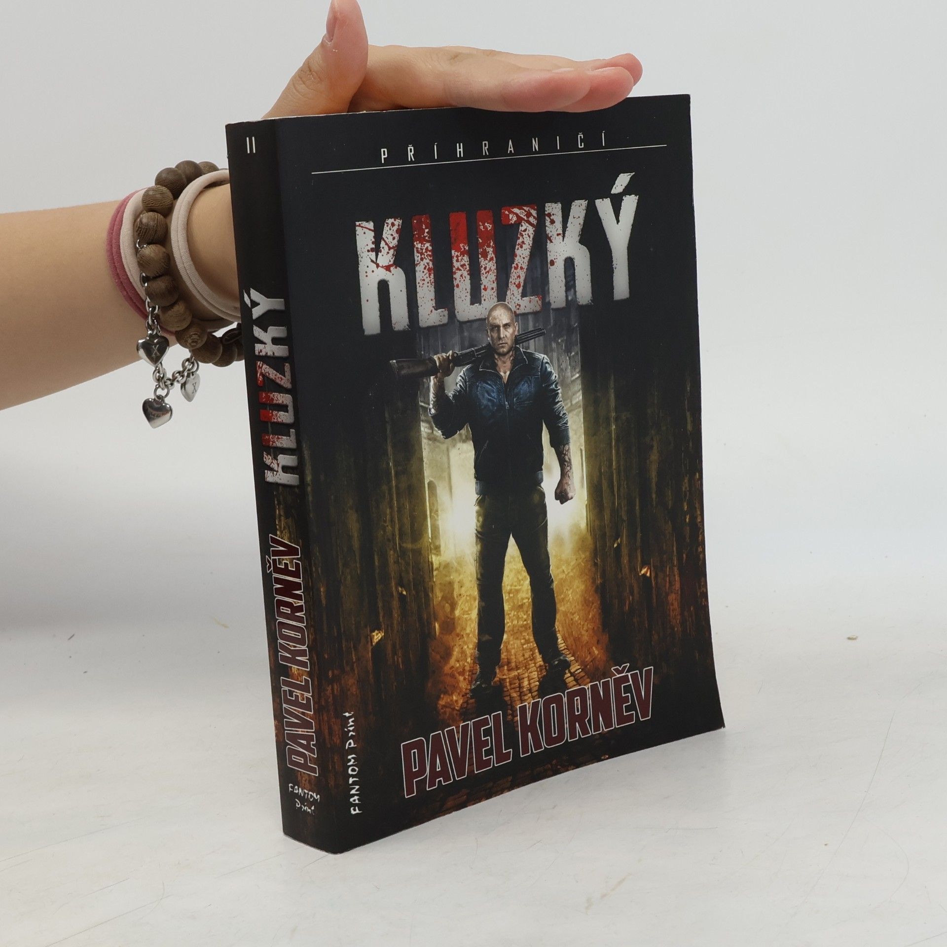 PAWELŁ KORNEW Kluzký