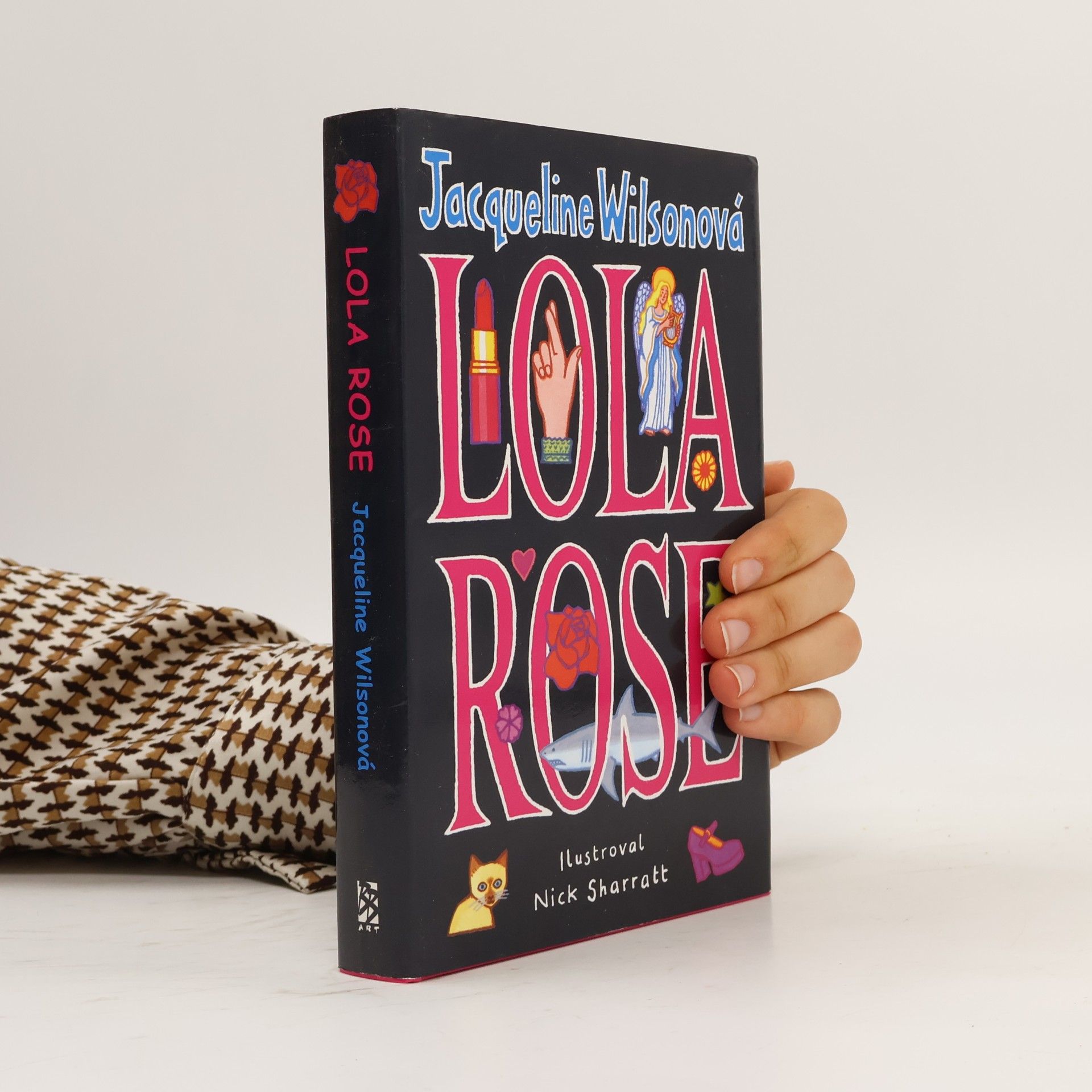 Jacqueline Wilson Lola Rose