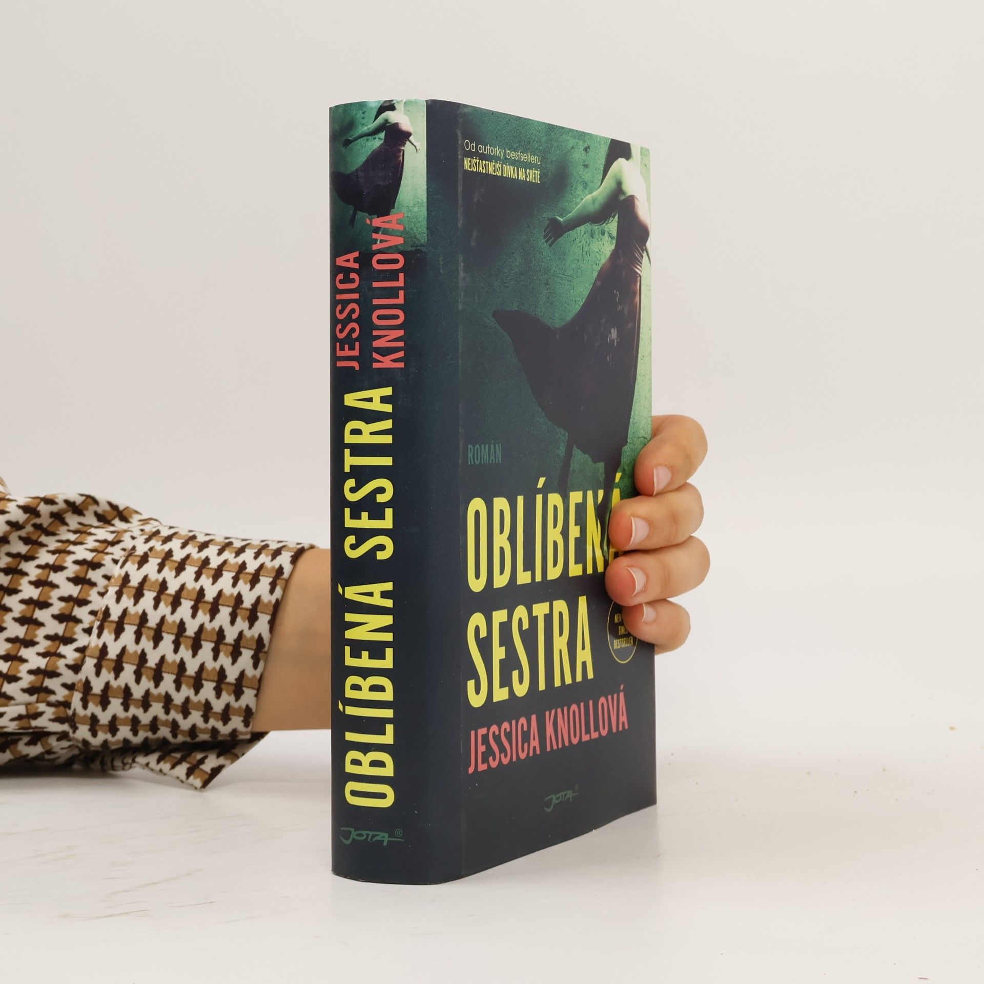Jessica Knoll Oblíbená sestra