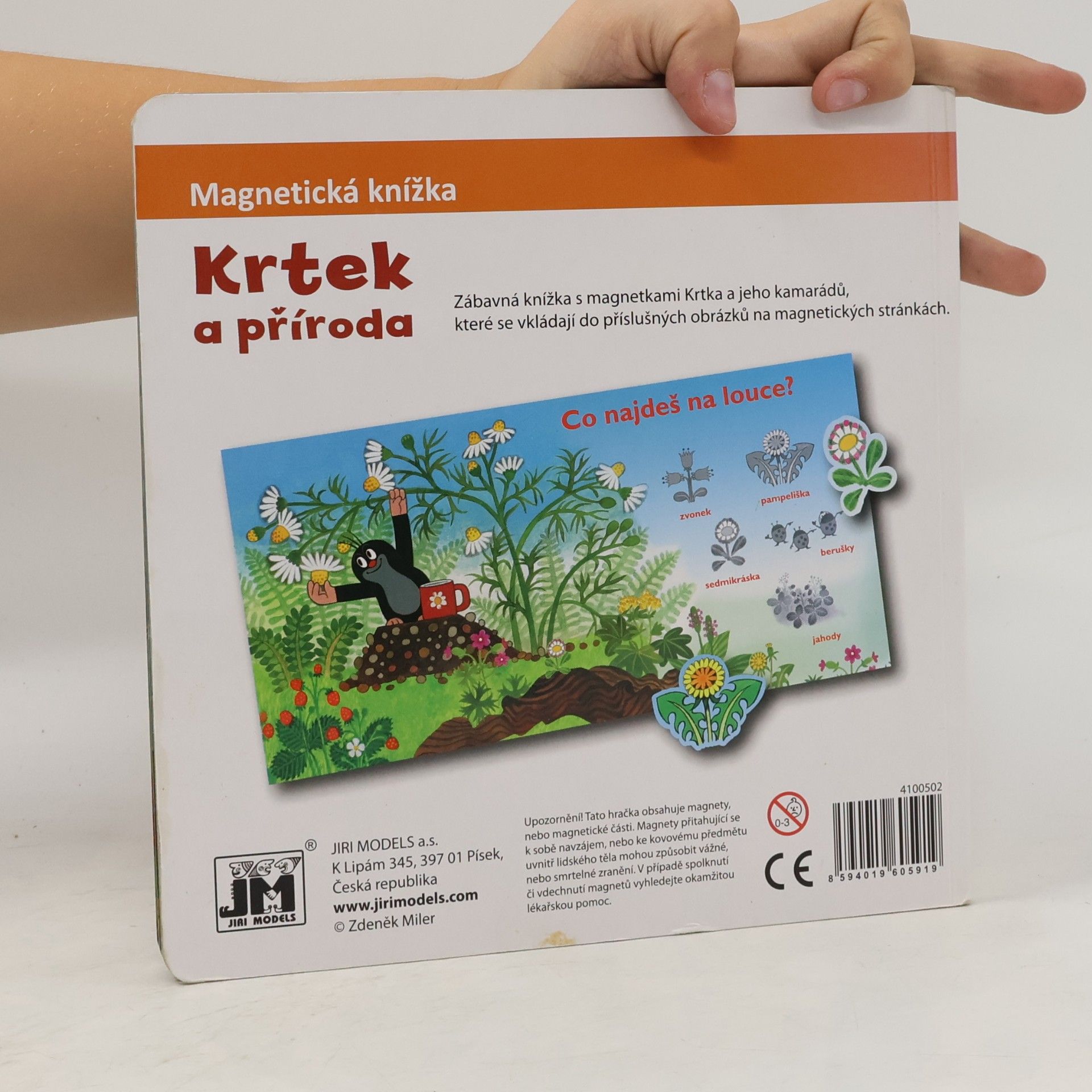 Zdeněk Miler Krtek a příroda. Magnetická knížka