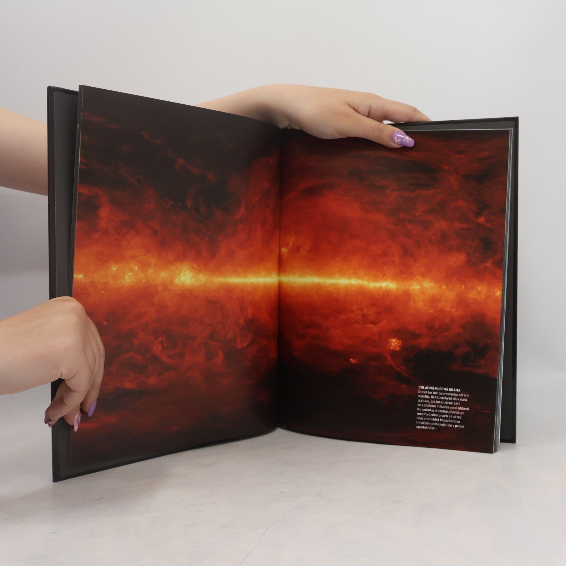 Various authors Atlas Vesmíru 30