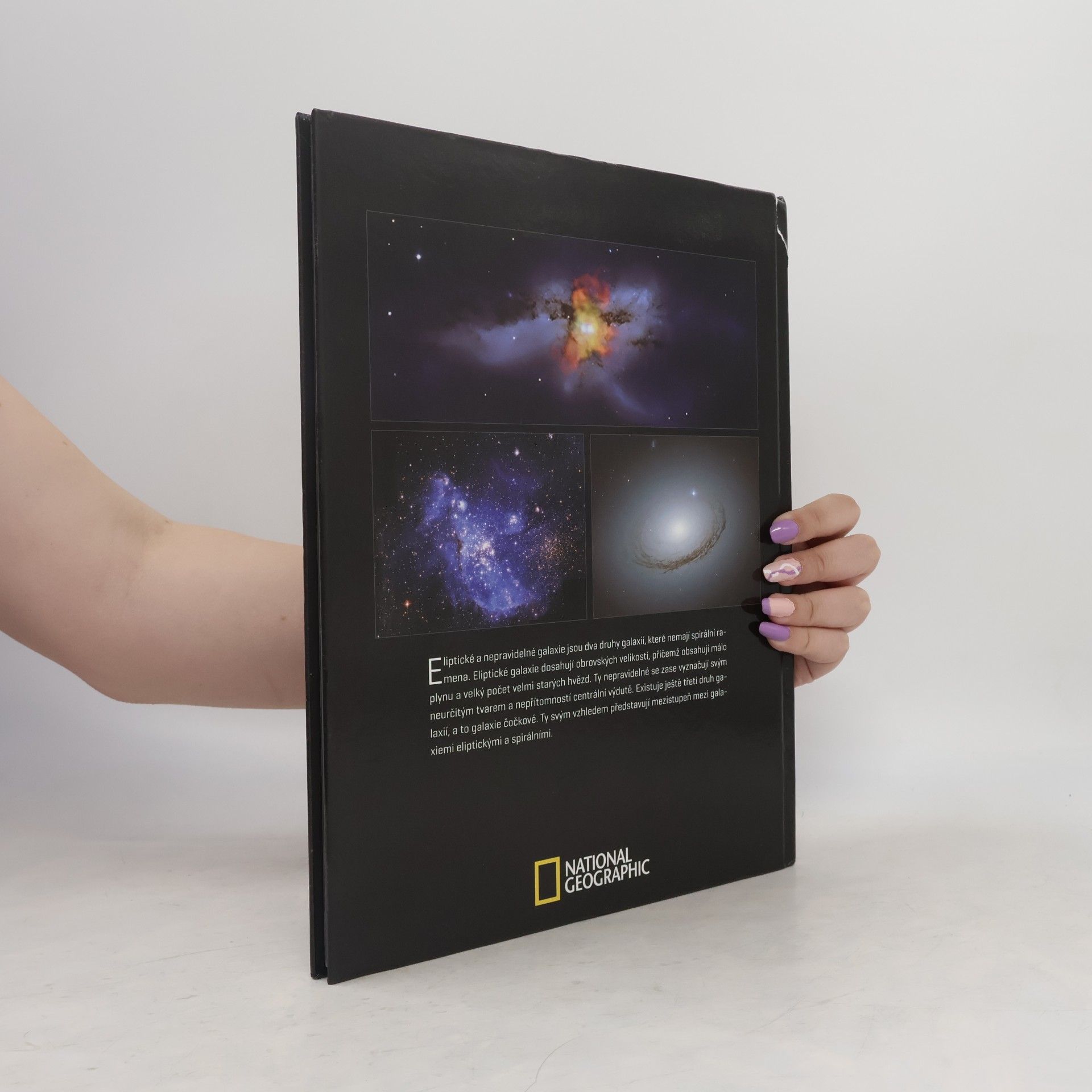 AA.VV. Atlas Vesmíru 26. Eliptické a nepravidelné galaxie