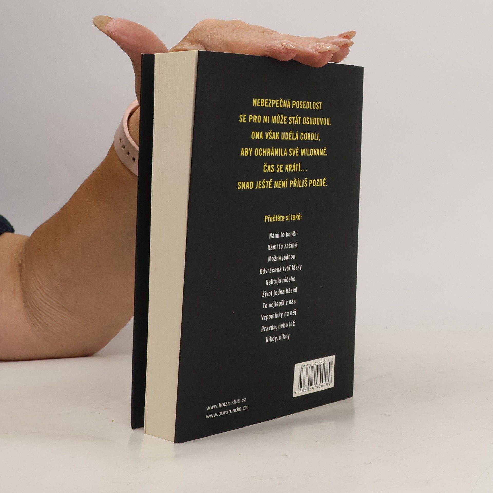 Colleen Hoover Příliš pozdě