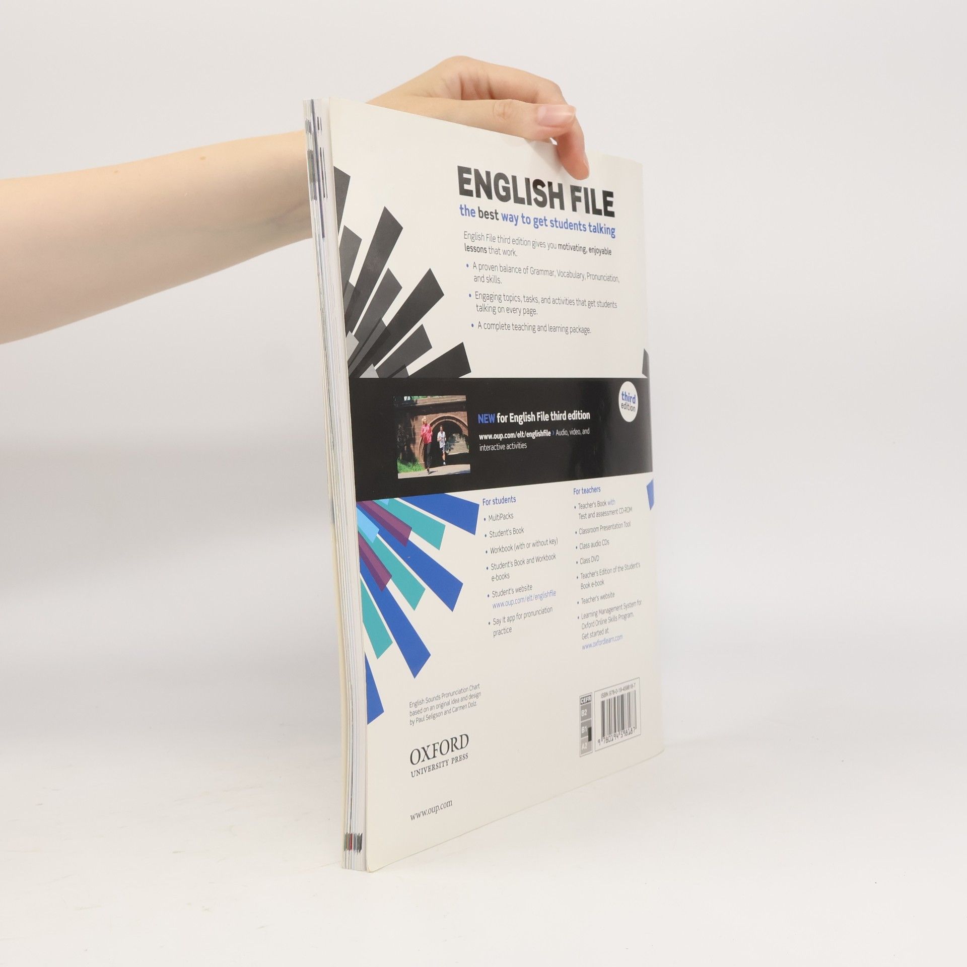 Paul Seligson English File. Pre-intermediate MultiPack B. Student´s book