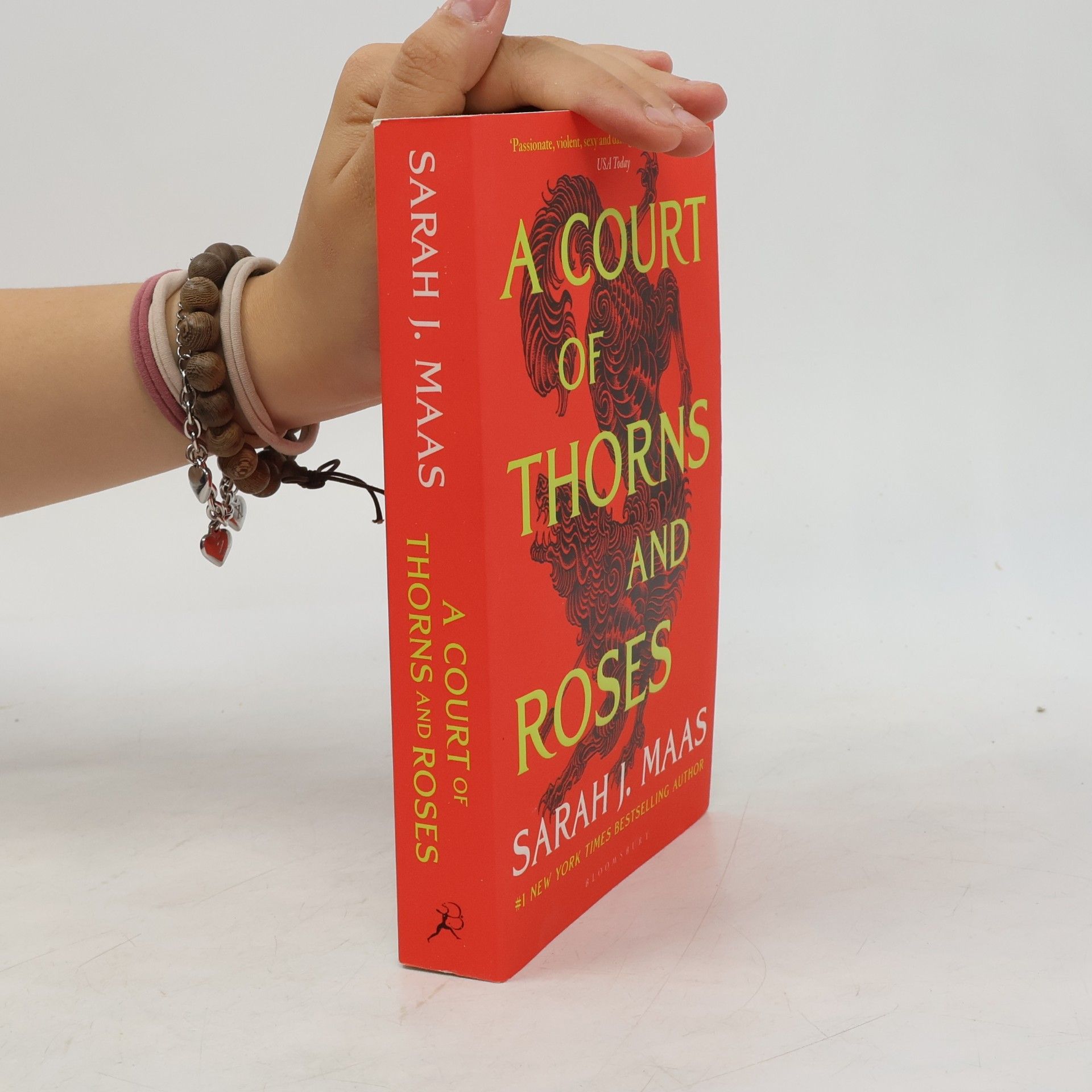 Sarah J. Maas A Court of Thorns and Roses