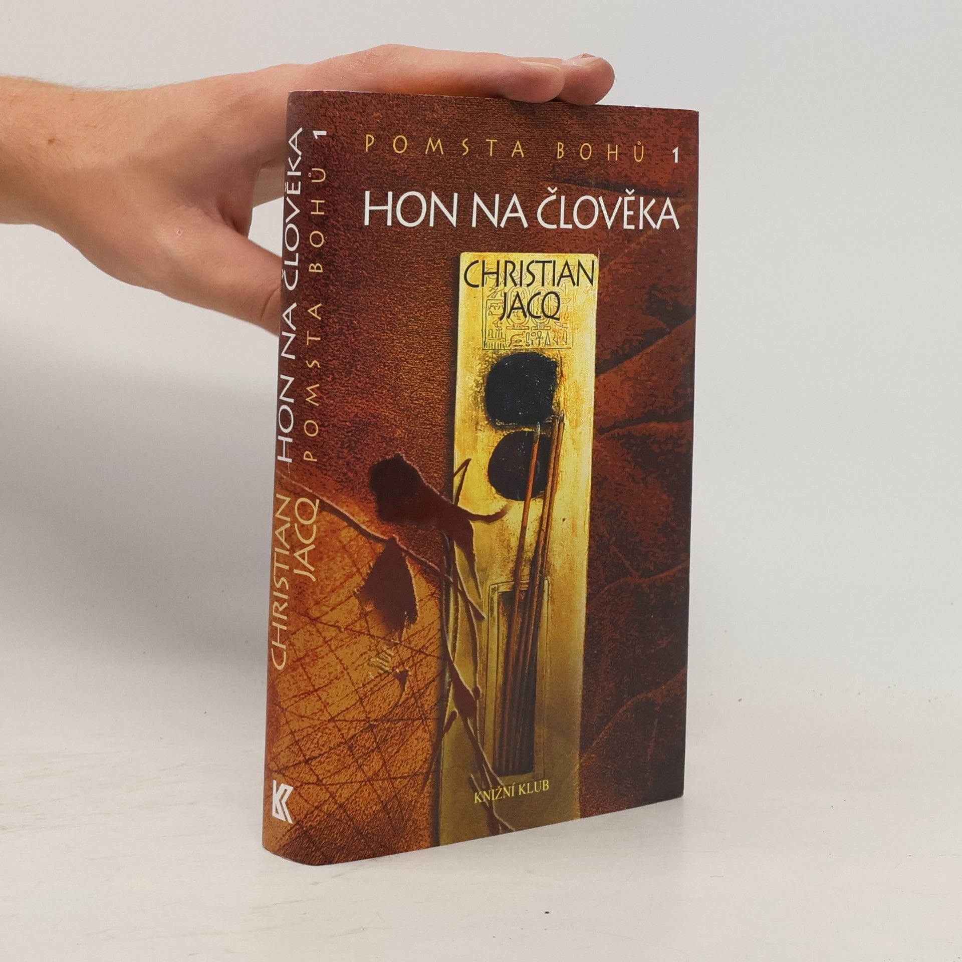 Pomsta bohů. 1, Hon na člověka