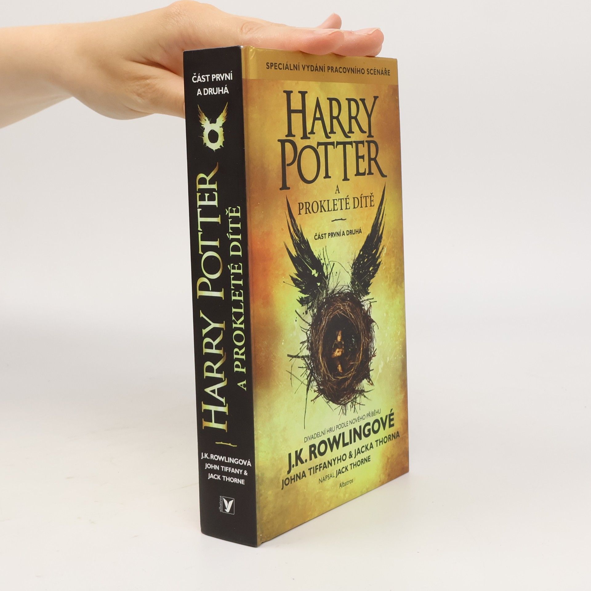 Joanne K. Rowlingová Harry Potter a prokleté dítě