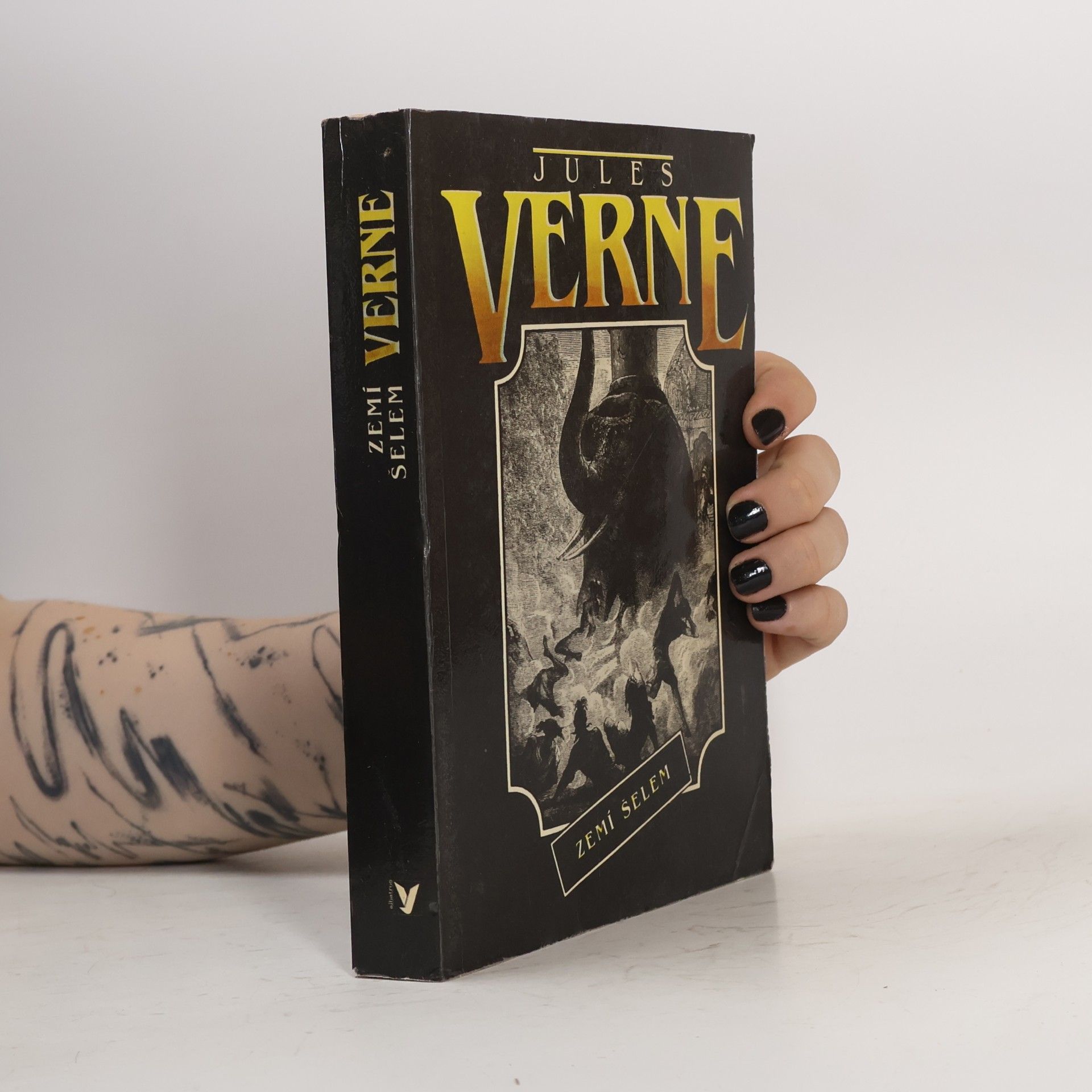 Jules Verne Zemí šelem